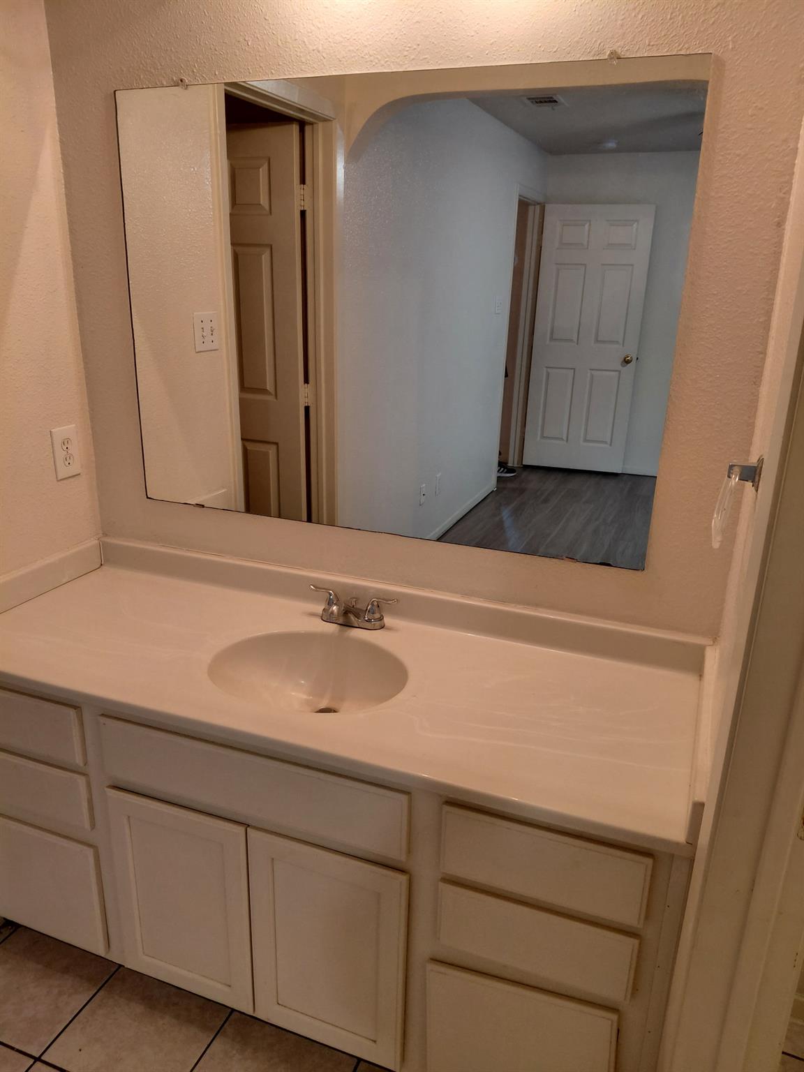 2218 Katy Ln, Georgetown, TX 78626