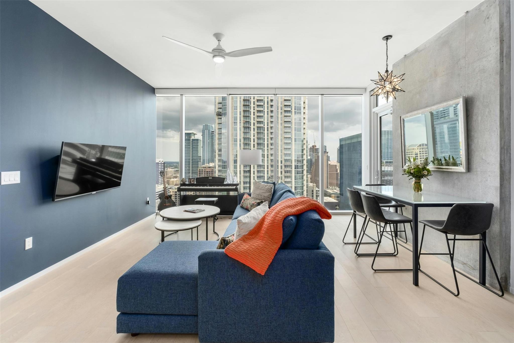 301 West Ave # 3104, Austin, TX 78701