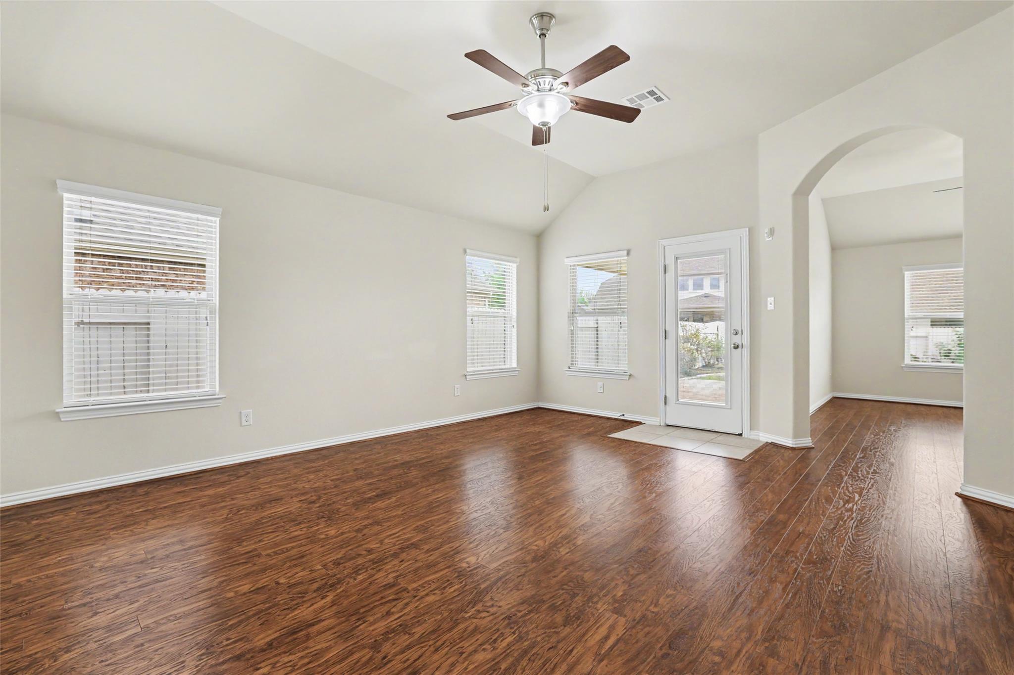 19805 Grail Hollows Cv, Pflugerville, TX 78660