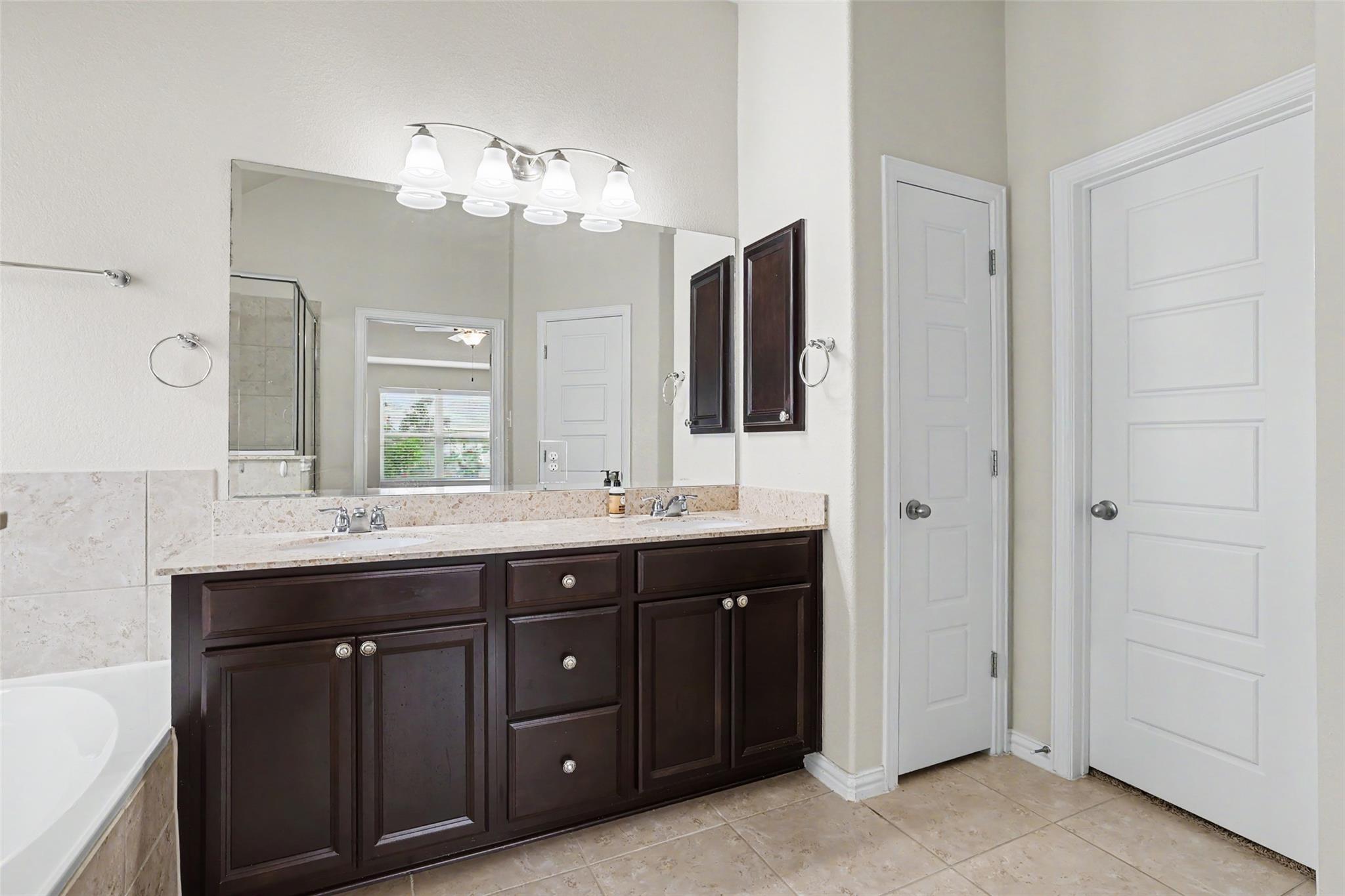 19805 Grail Hollows Cv, Pflugerville, TX 78660