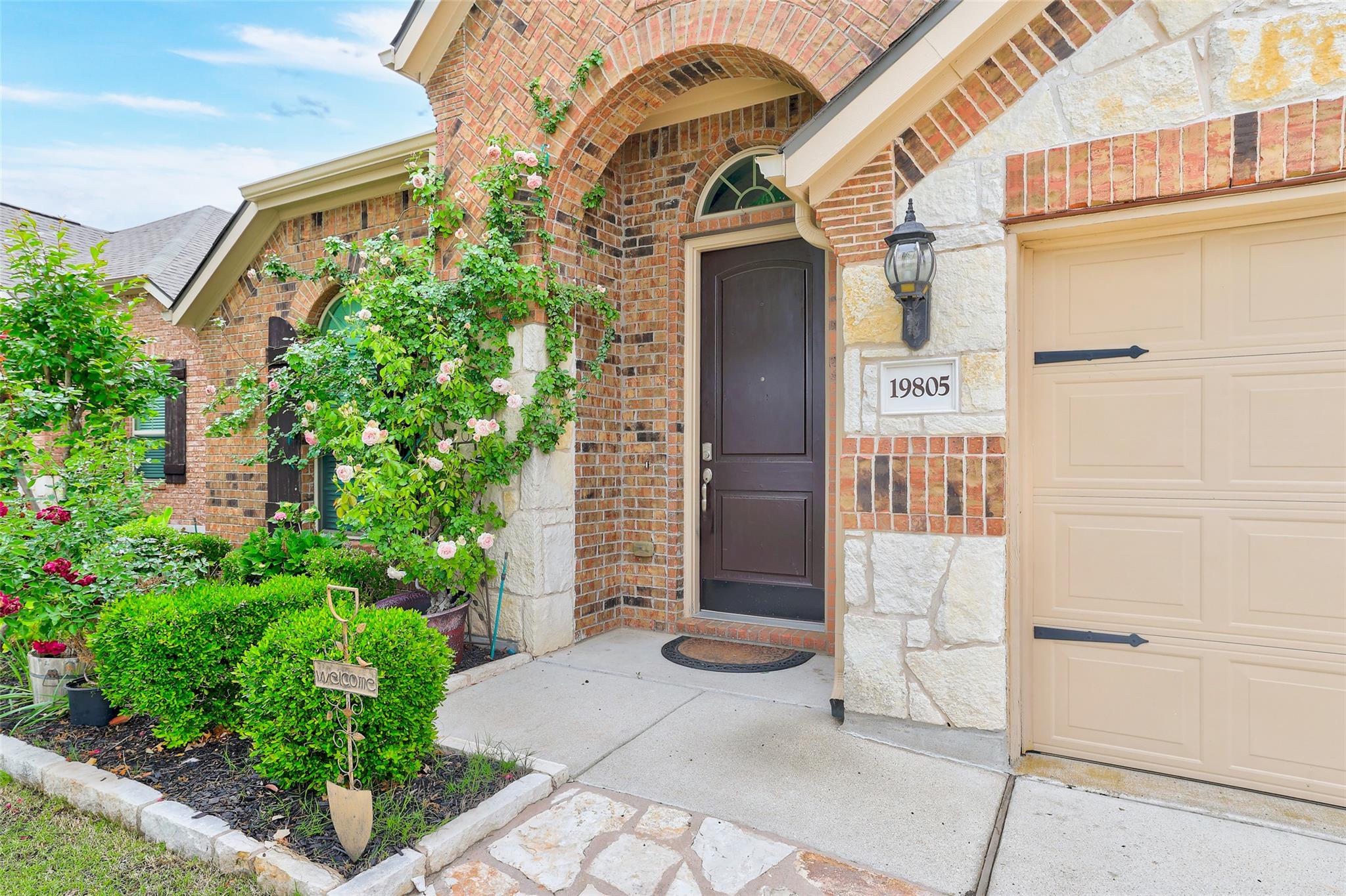 19805 Grail Hollows Cv, Pflugerville, TX 78660