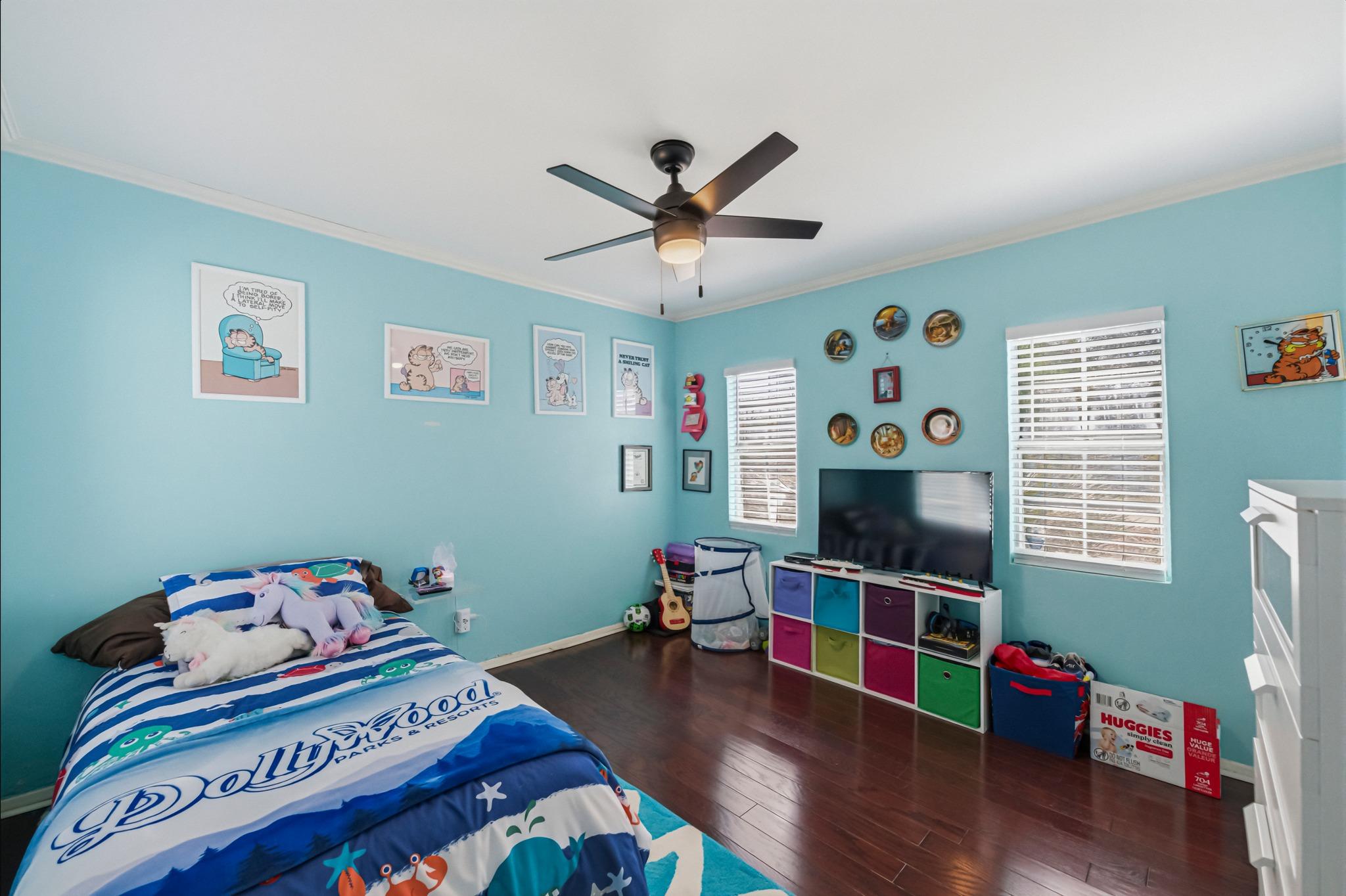 916 E 49th St, Austin, TX 78751