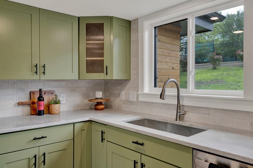 810 N Loop St, San Marcos, TX 78666