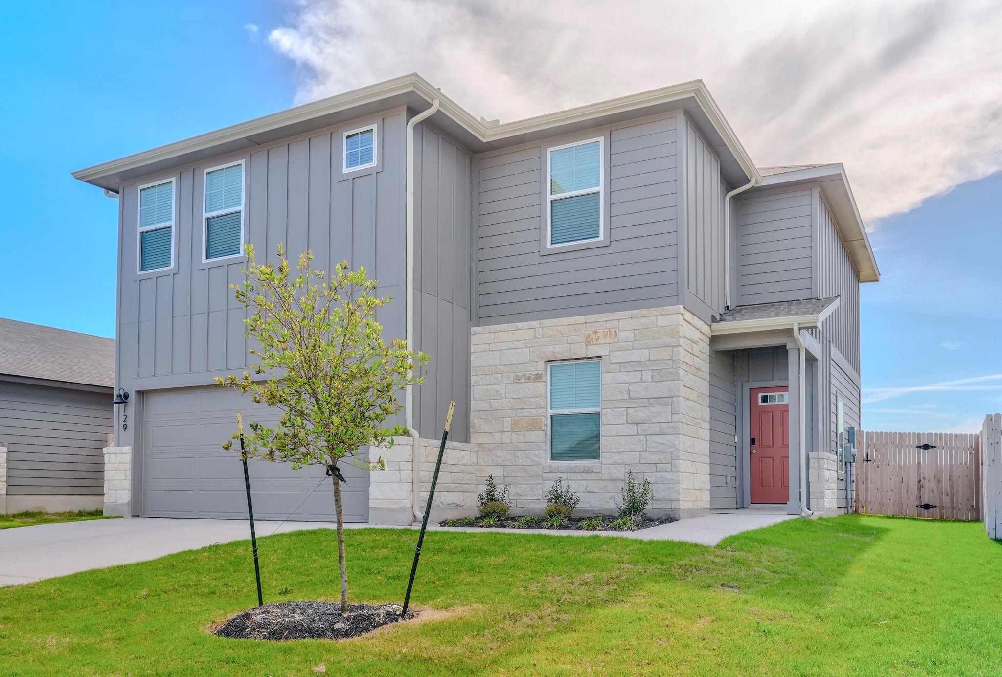 129 Honey Bee Rd, Jarrell, TX 76537