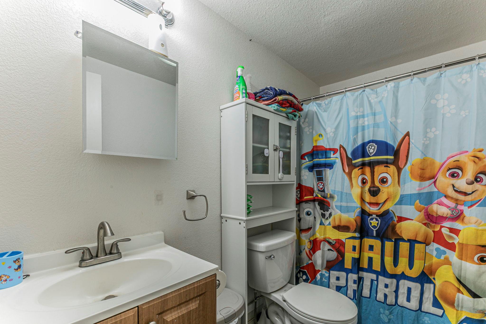 1767 Dowdy Rd, Seguin, TX 78155