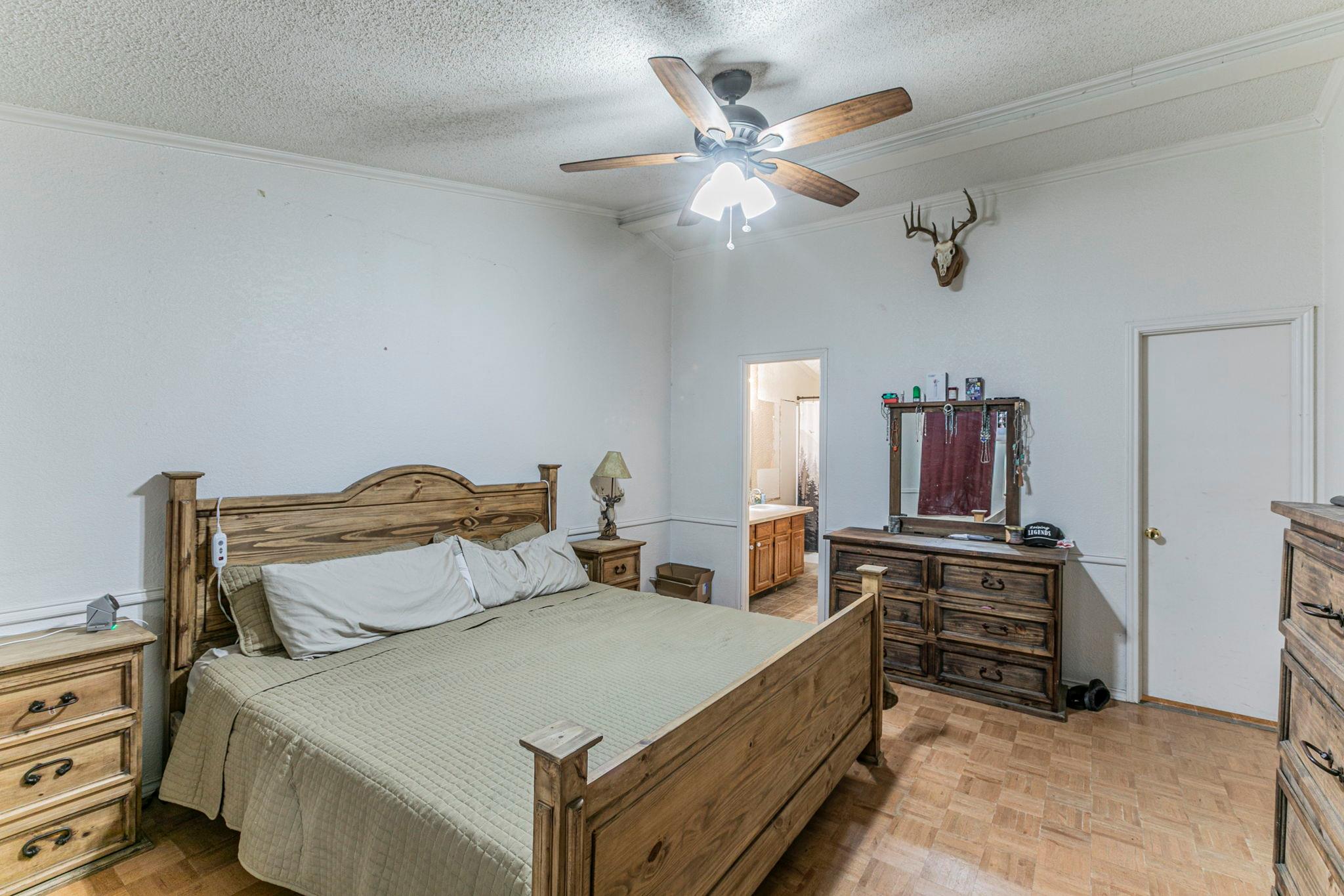 1767 Dowdy Rd, Seguin, TX 78155