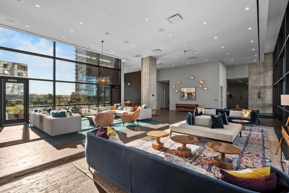 70 Rainey St # 1901, Austin, TX 78701