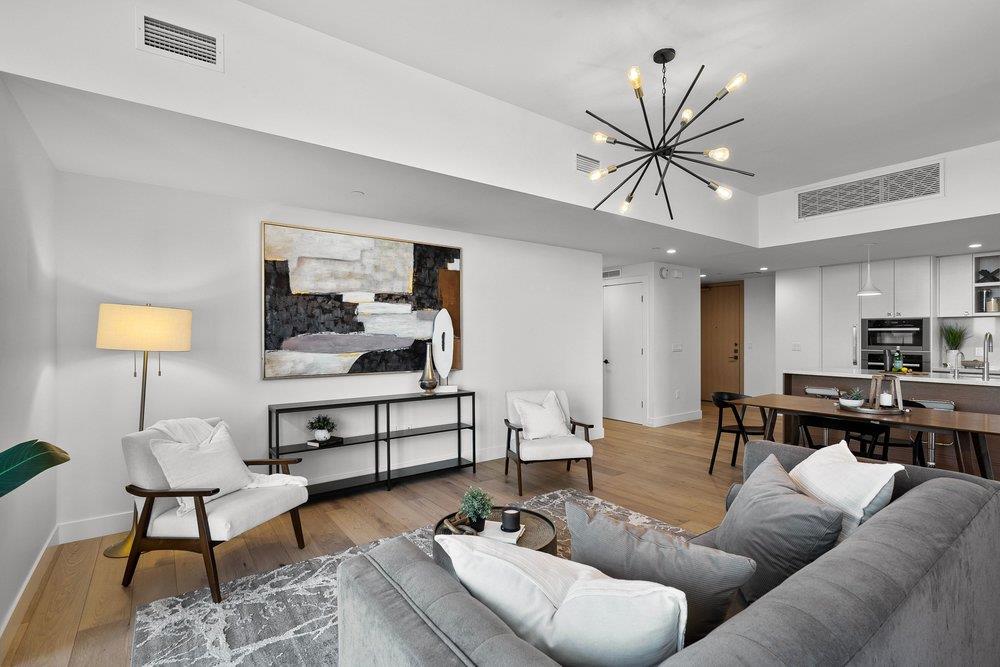 70 Rainey St # 1901, Austin, TX 78701