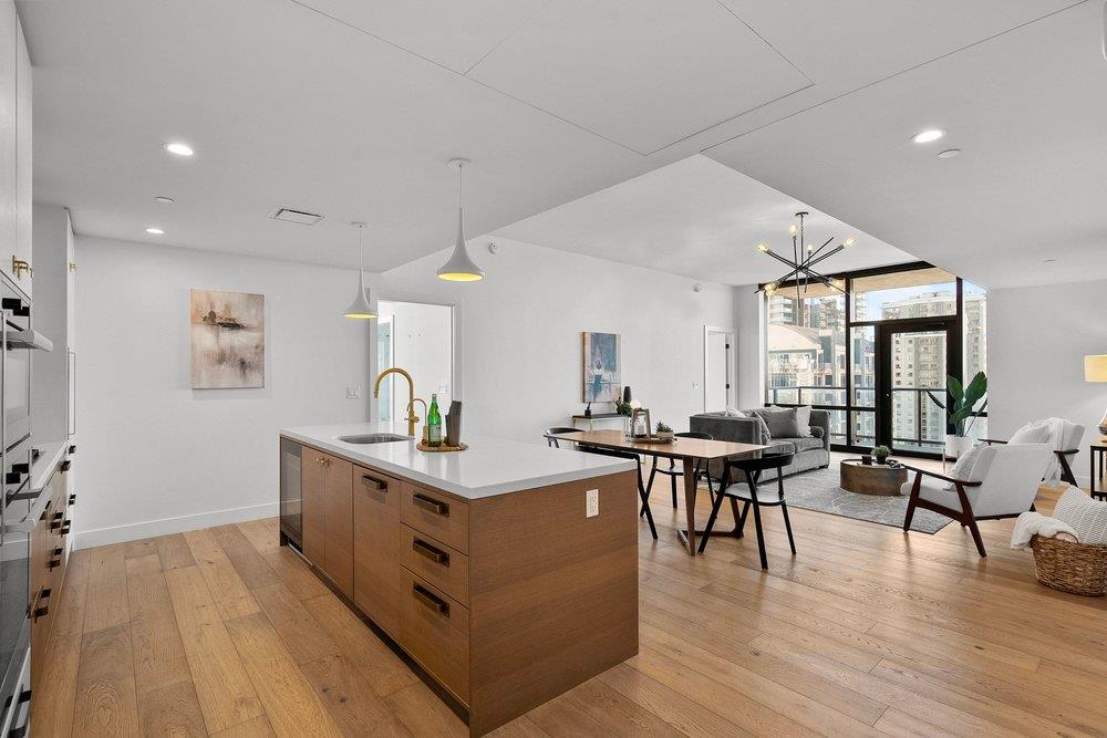 70 Rainey St # 1901, Austin, TX 78701