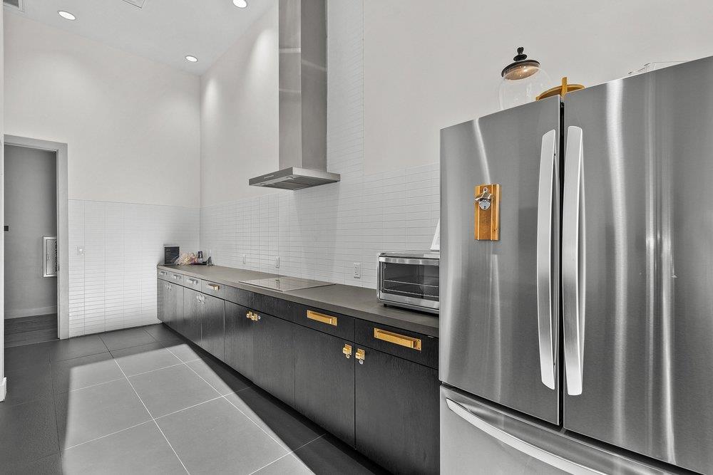 70 Rainey St # 1901, Austin, TX 78701