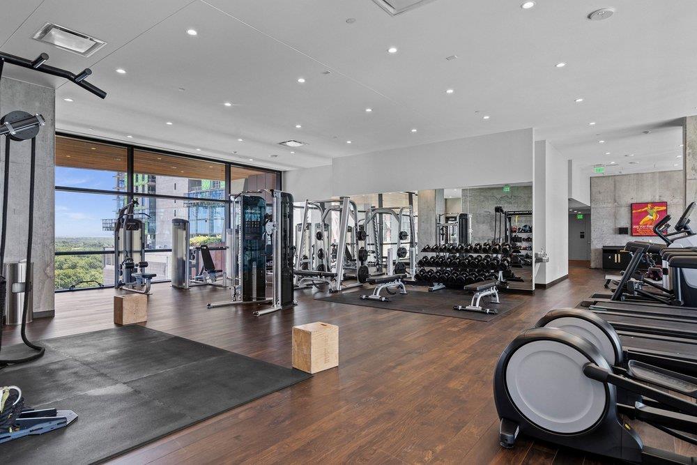 70 Rainey St # 1901, Austin, TX 78701