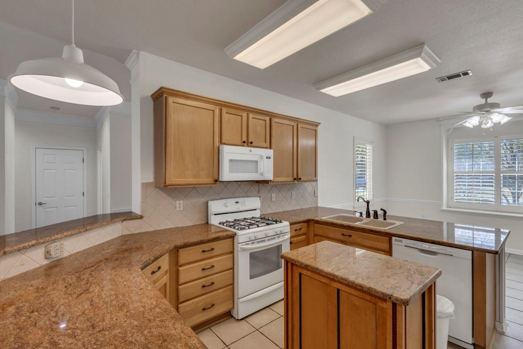 201 Dawson Trl, Georgetown, TX 78633