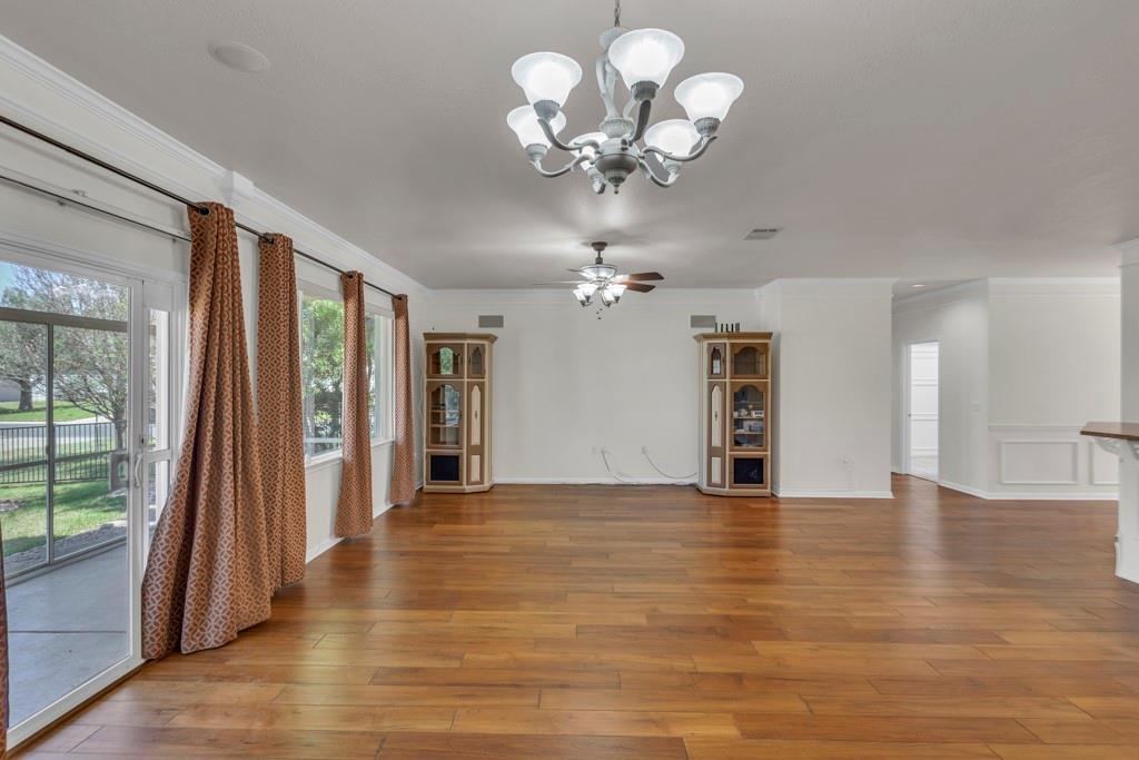 201 Dawson Trl, Georgetown, TX 78633