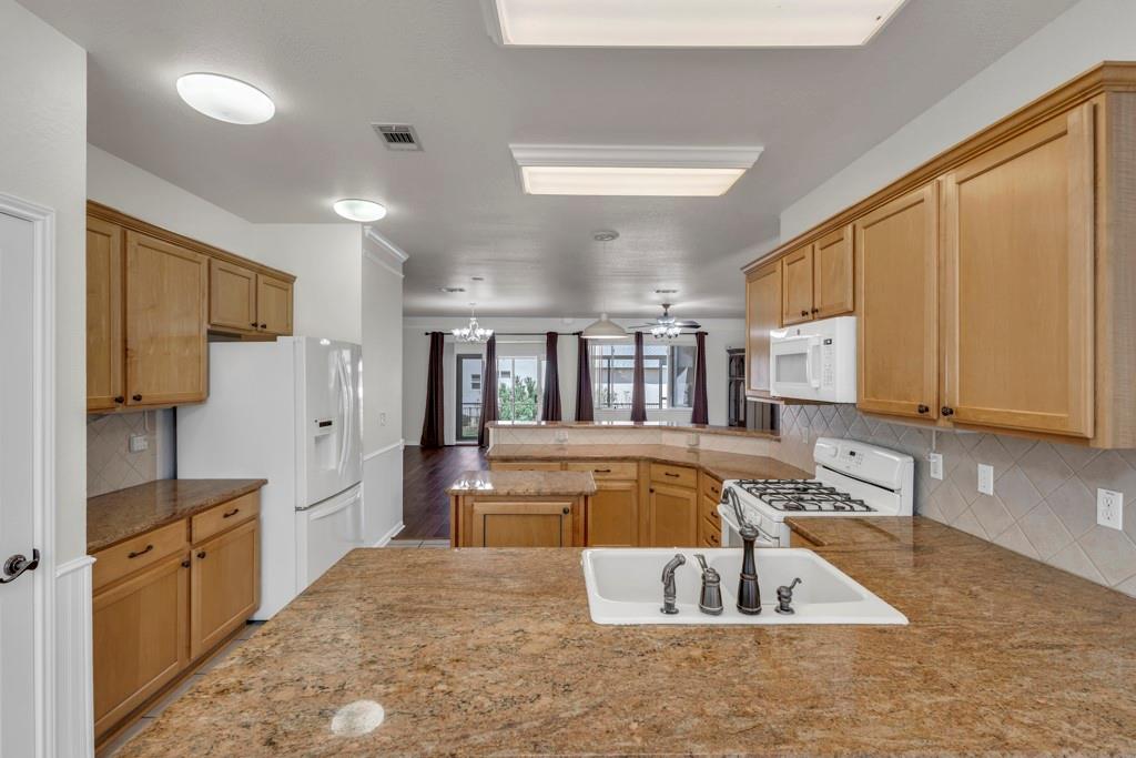 201 Dawson Trl, Georgetown, TX 78633