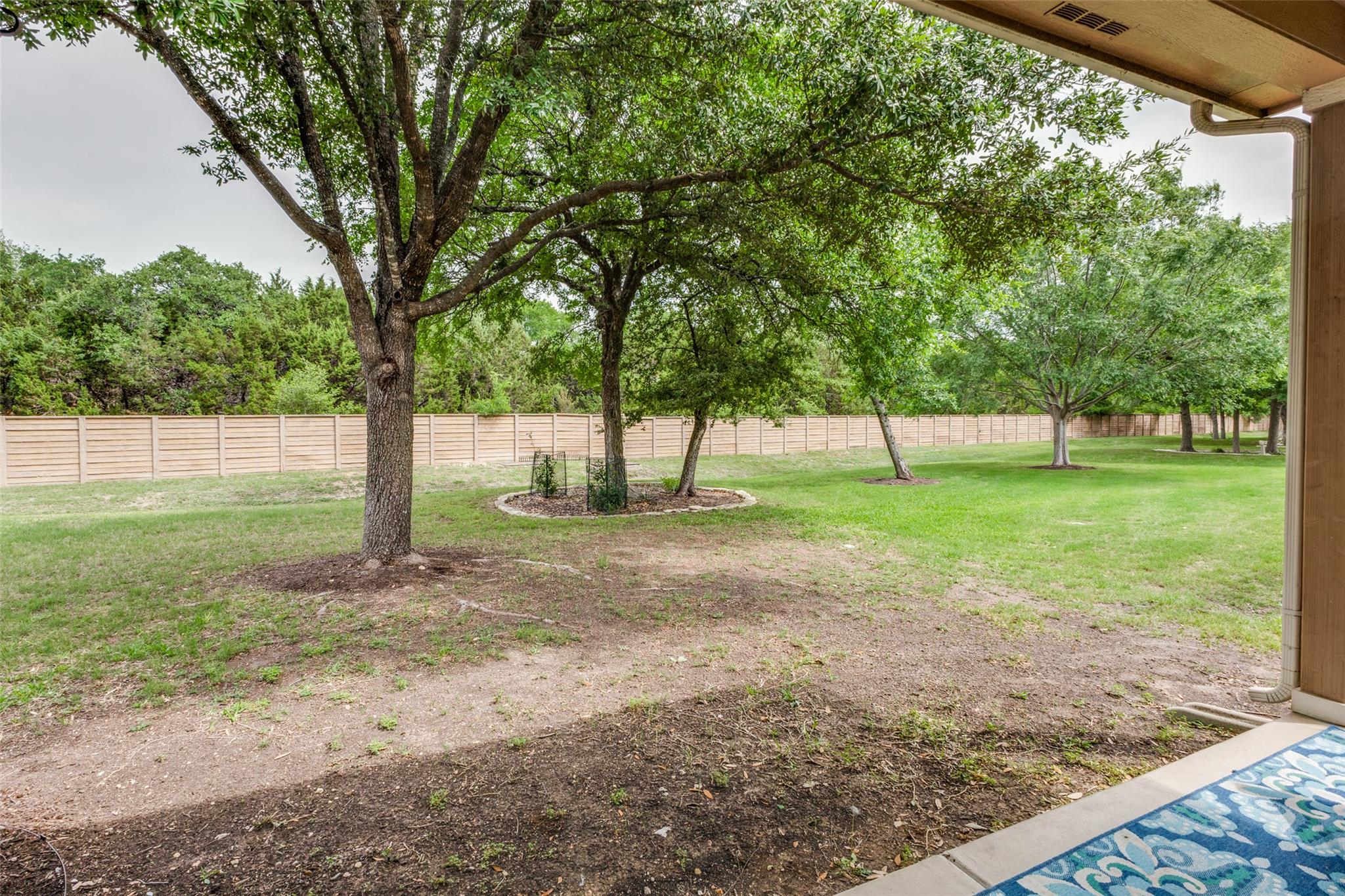 203 Essex Ln, Georgetown, TX 78633