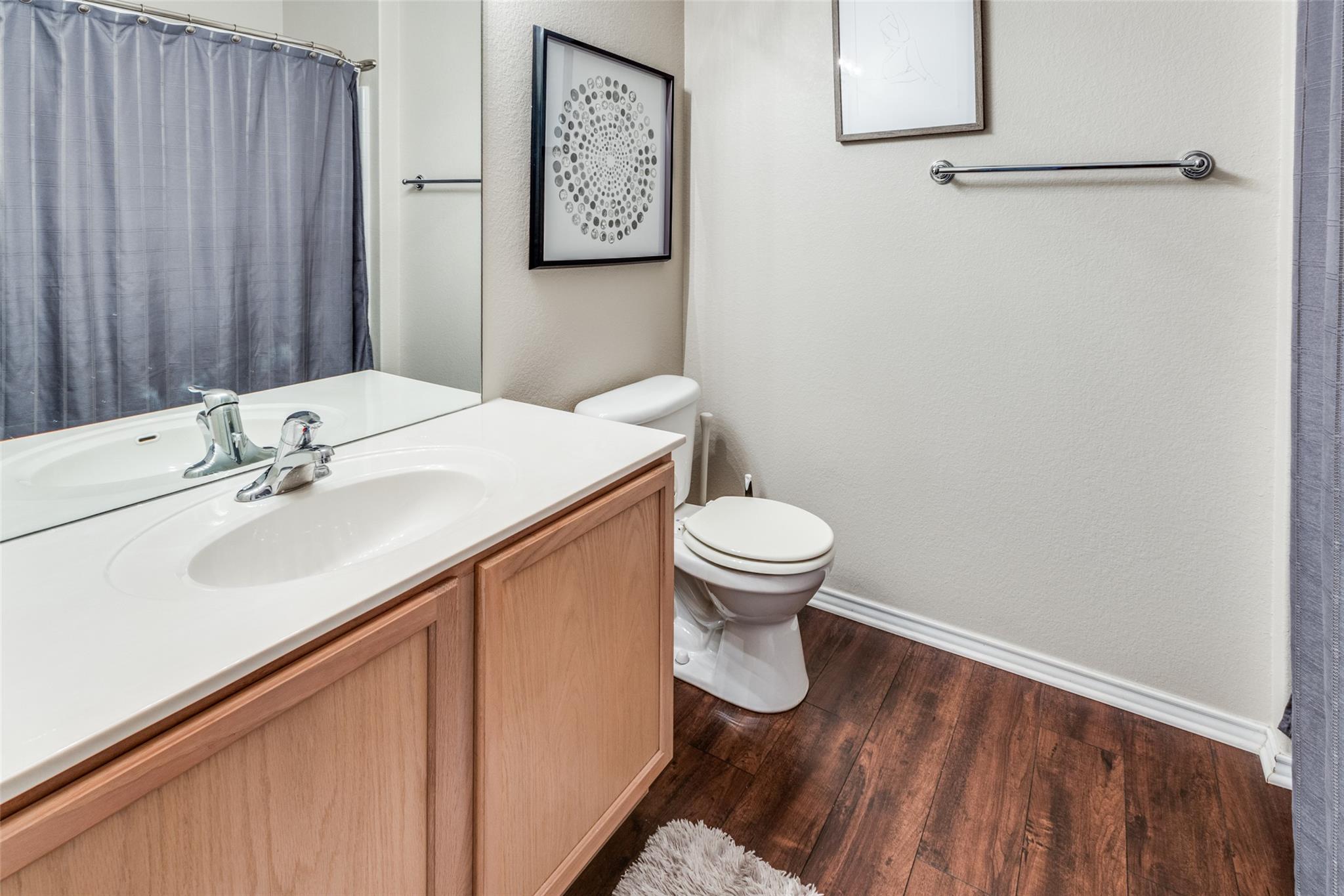 203 Essex Ln, Georgetown, TX 78633