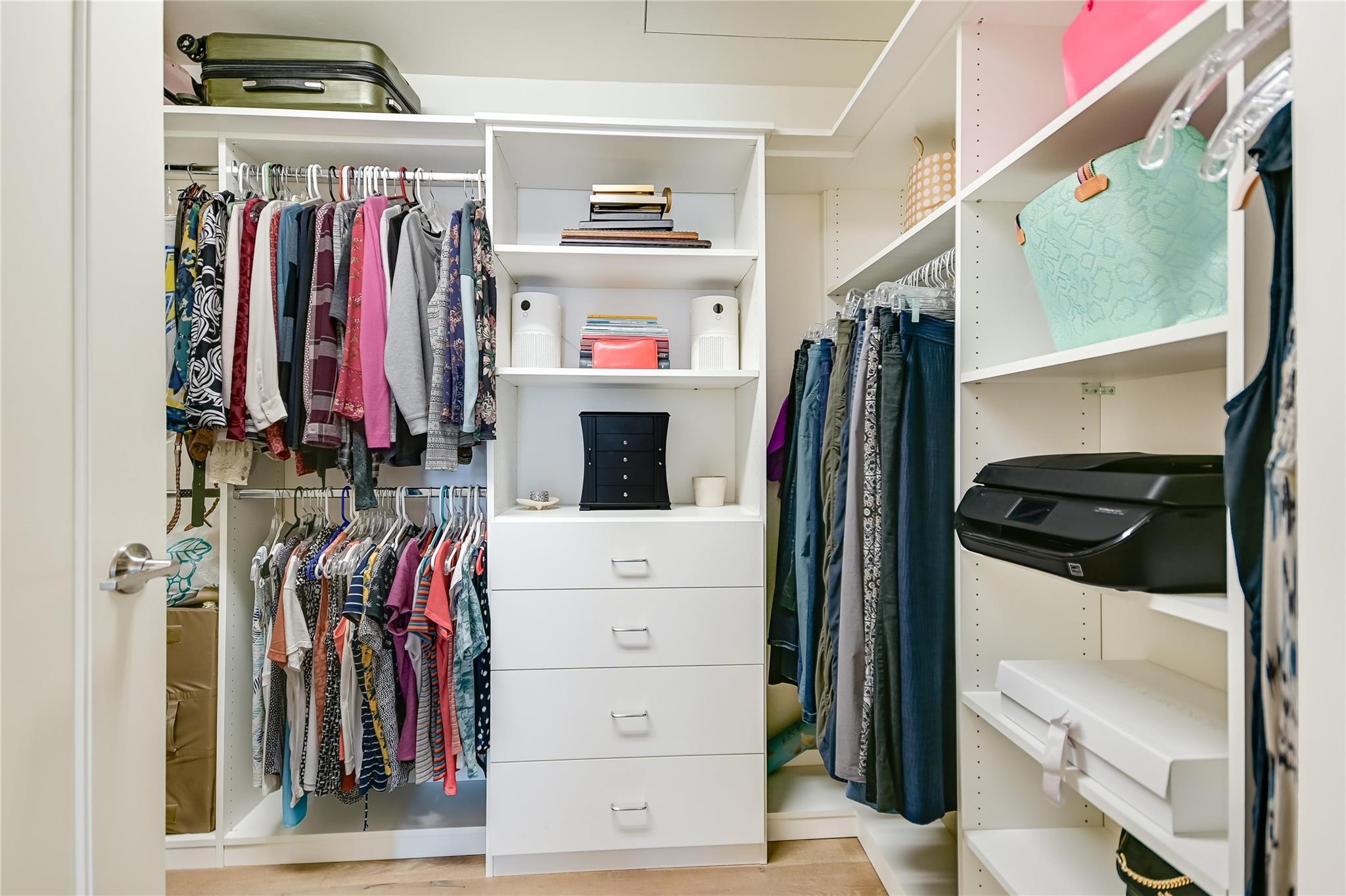 222 West Ave # 1613, Austin, TX 78701