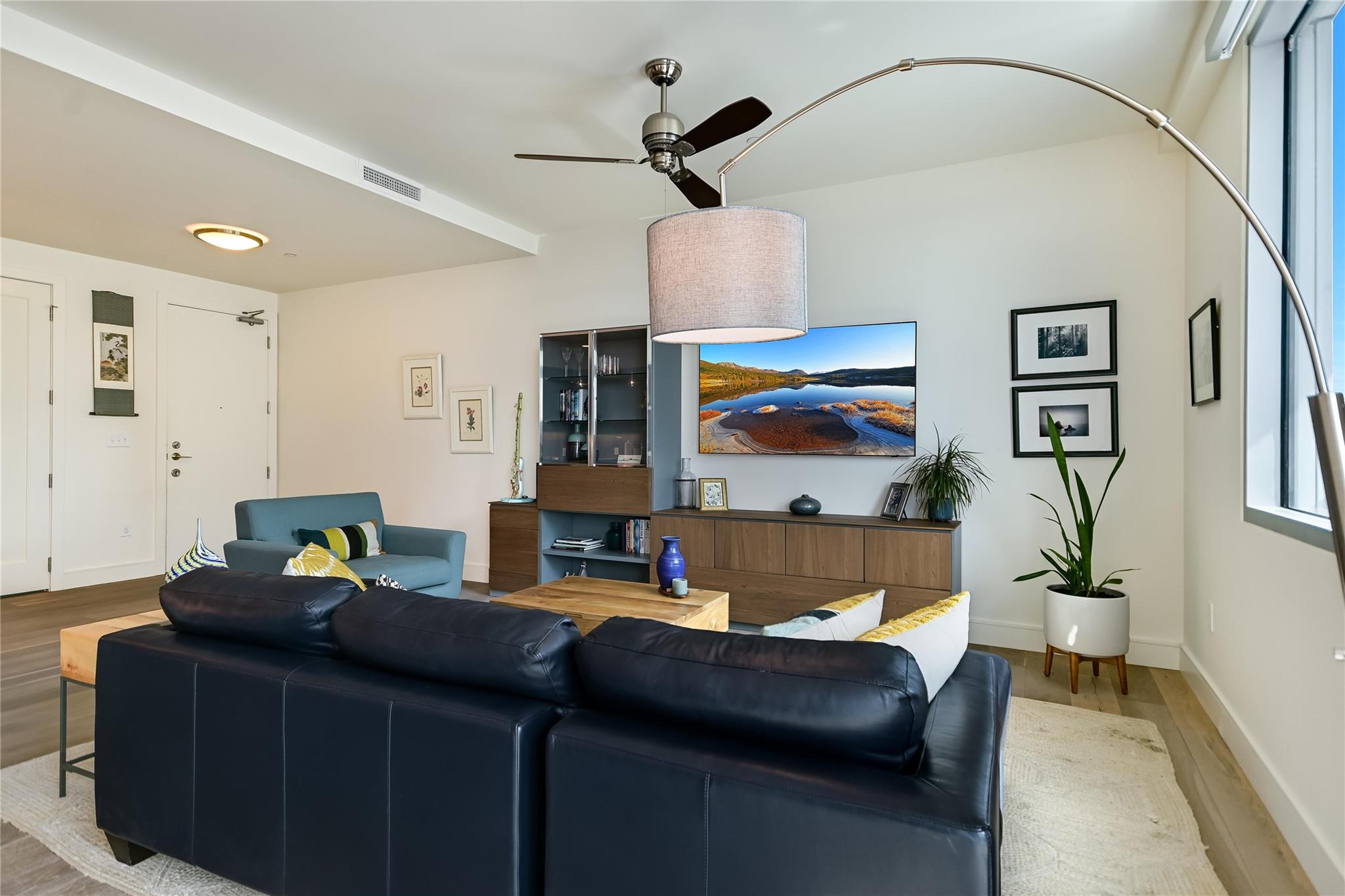 222 West Ave # 1613, Austin, TX 78701