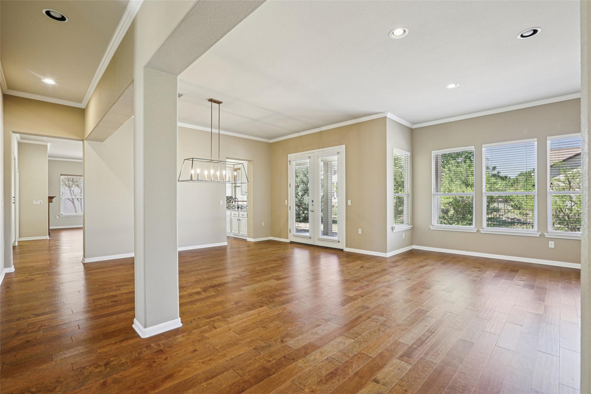 106 Whippoorwill Way, Georgetown, TX 78633