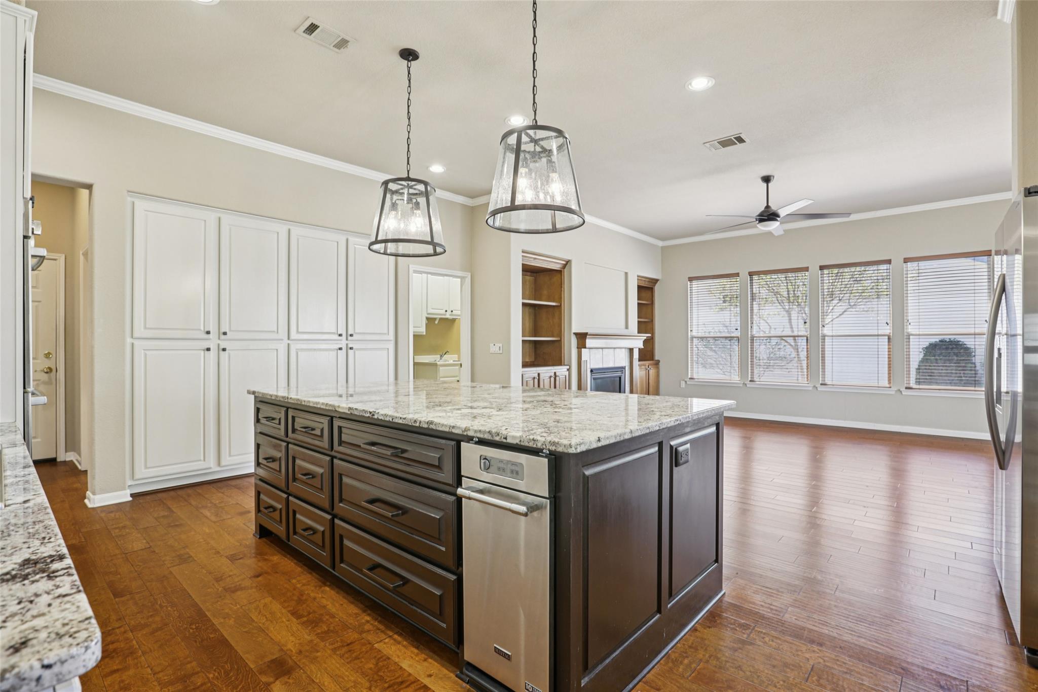 106 Whippoorwill Way, Georgetown, TX 78633