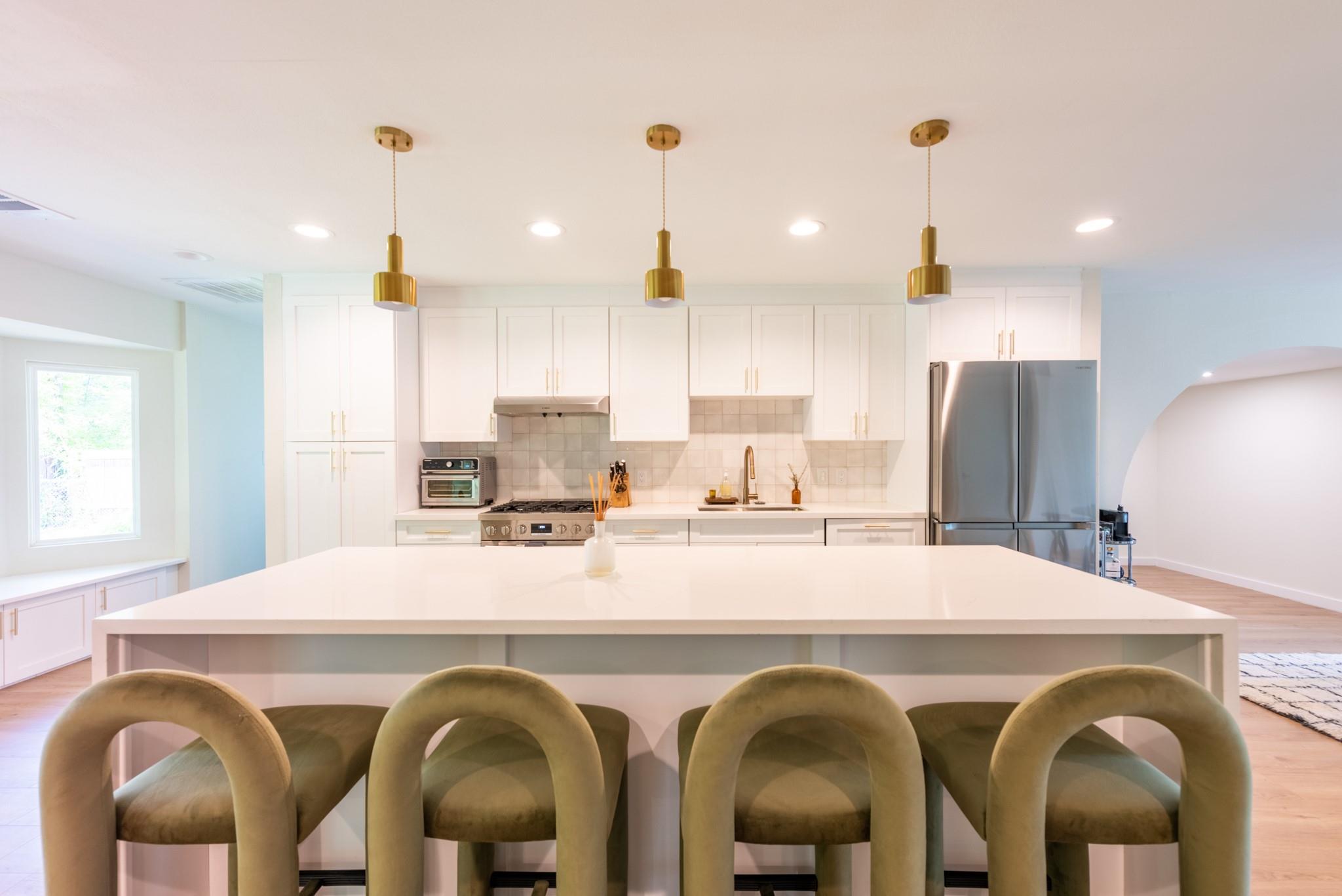 7304 Geneva Dr, Austin, TX 78723