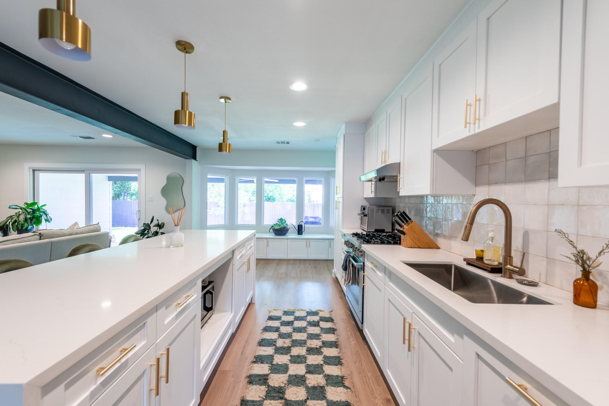 7304 Geneva Dr, Austin, TX 78723