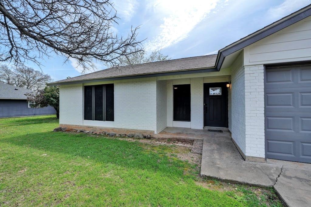 602 Apache Trl, Leander, TX 78641