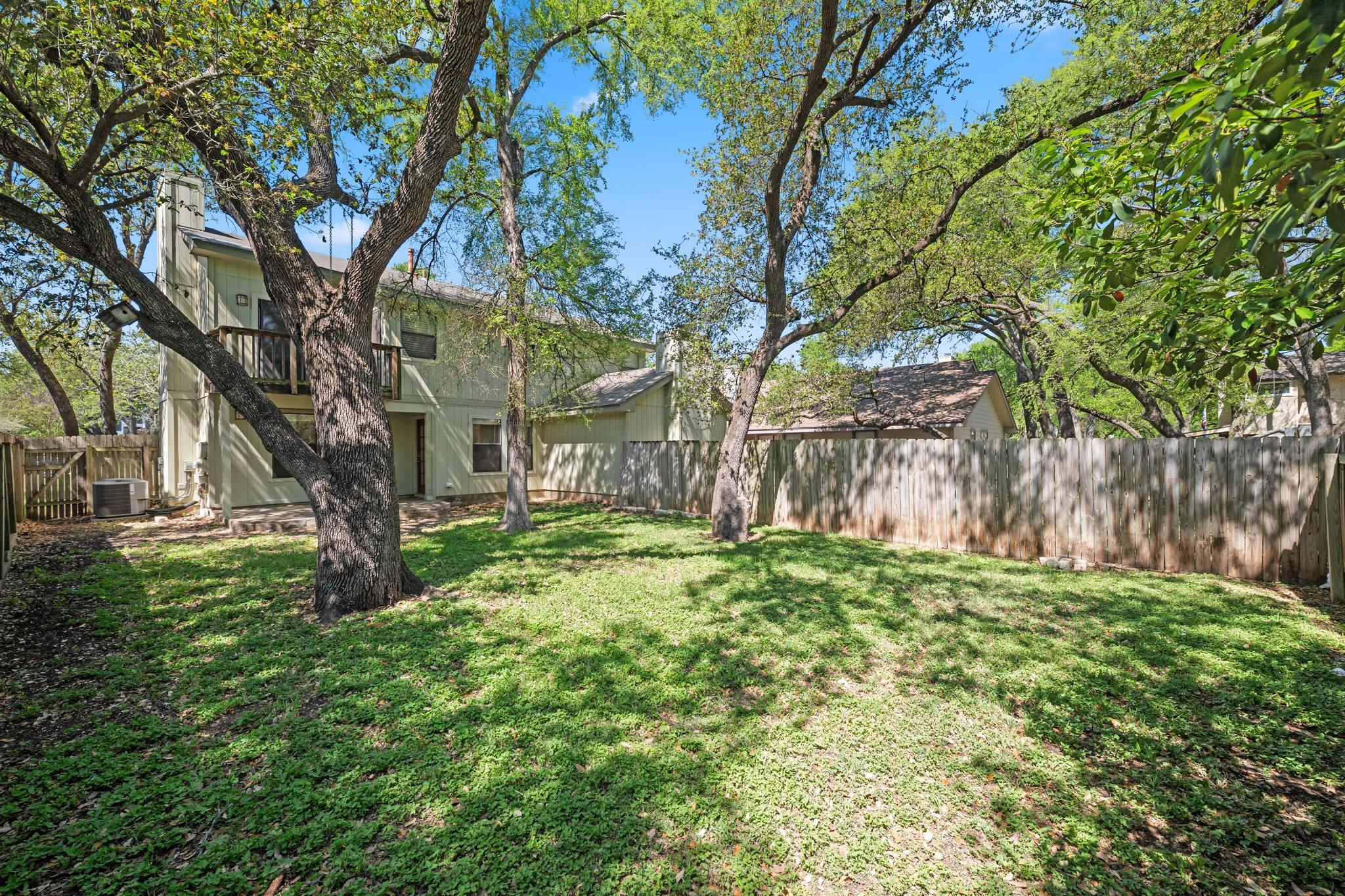 8006 Tuscarora Trl, Austin, TX 78729