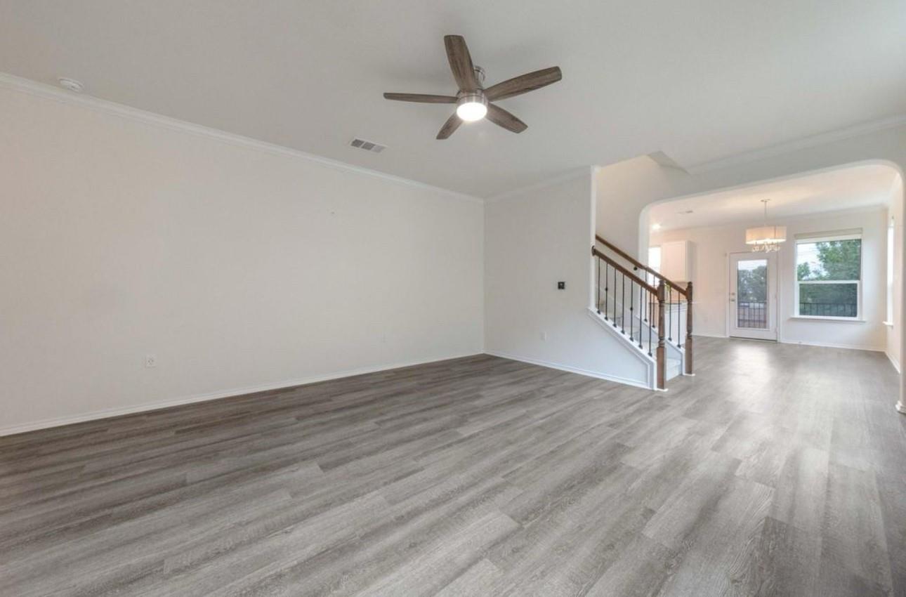 803 Sandhill Dr, Austin, TX 78748