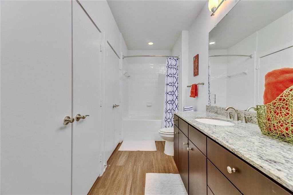 1900 Barton Springs Rd # 5024, Austin, TX 78704