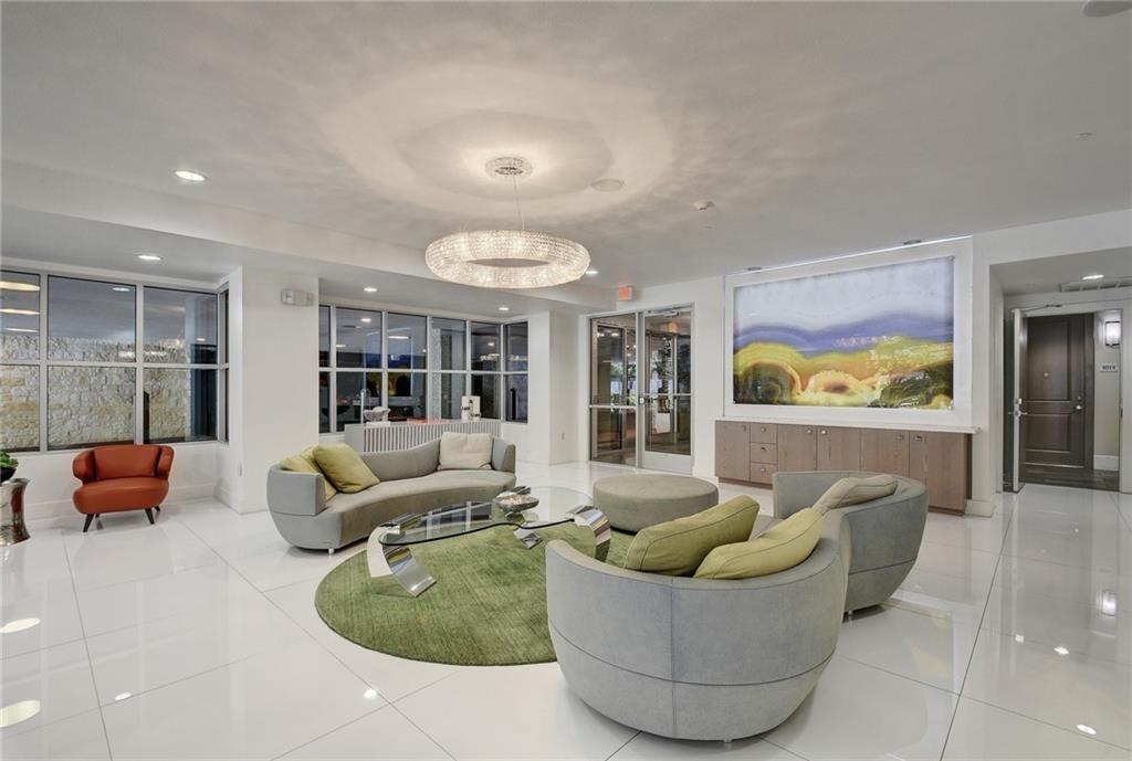 1900 Barton Springs Rd # 5024, Austin, TX 78704