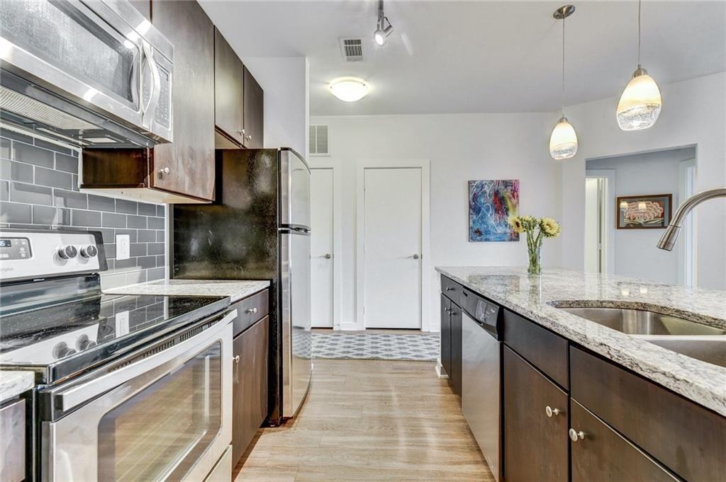 1900 Barton Springs Rd # 5024, Austin, TX 78704