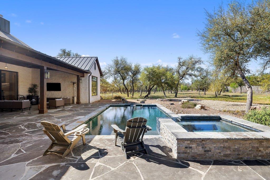 1660 Windmill Run Rd, Wimberley, TX 78676