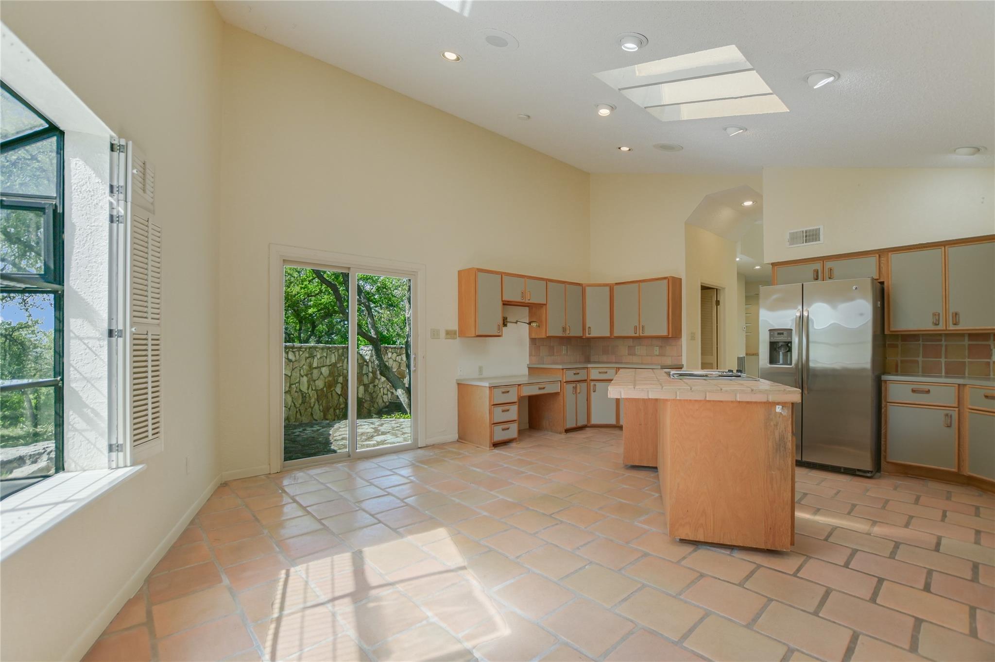 900 Sharp Rock, Horseshoe Bay, TX 78657