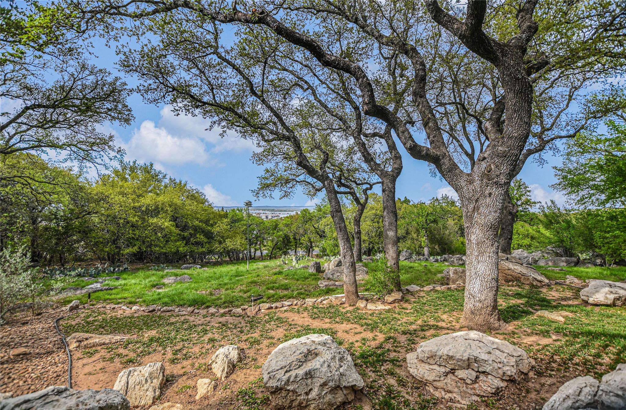 900 Sharp Rock, Horseshoe Bay, TX 78657