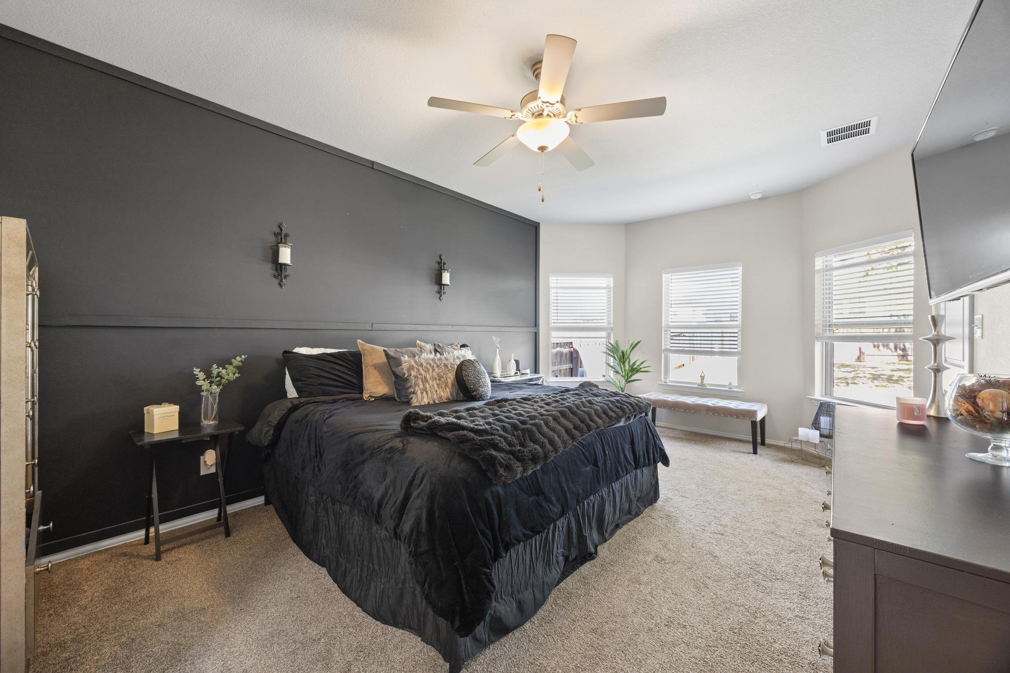 361 Bright Star Ln, Georgetown, TX 78628