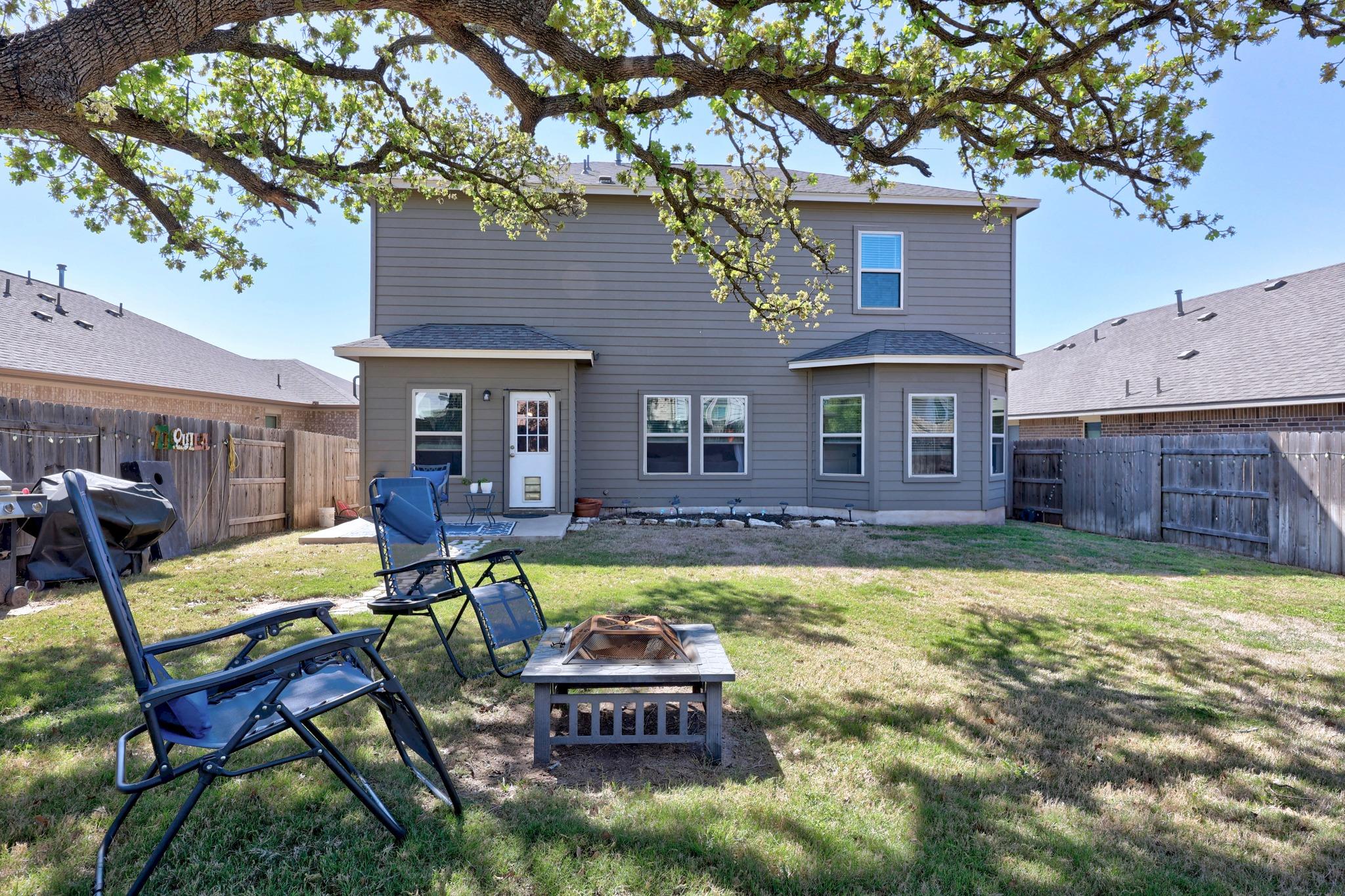 361 Bright Star Ln, Georgetown, TX 78628