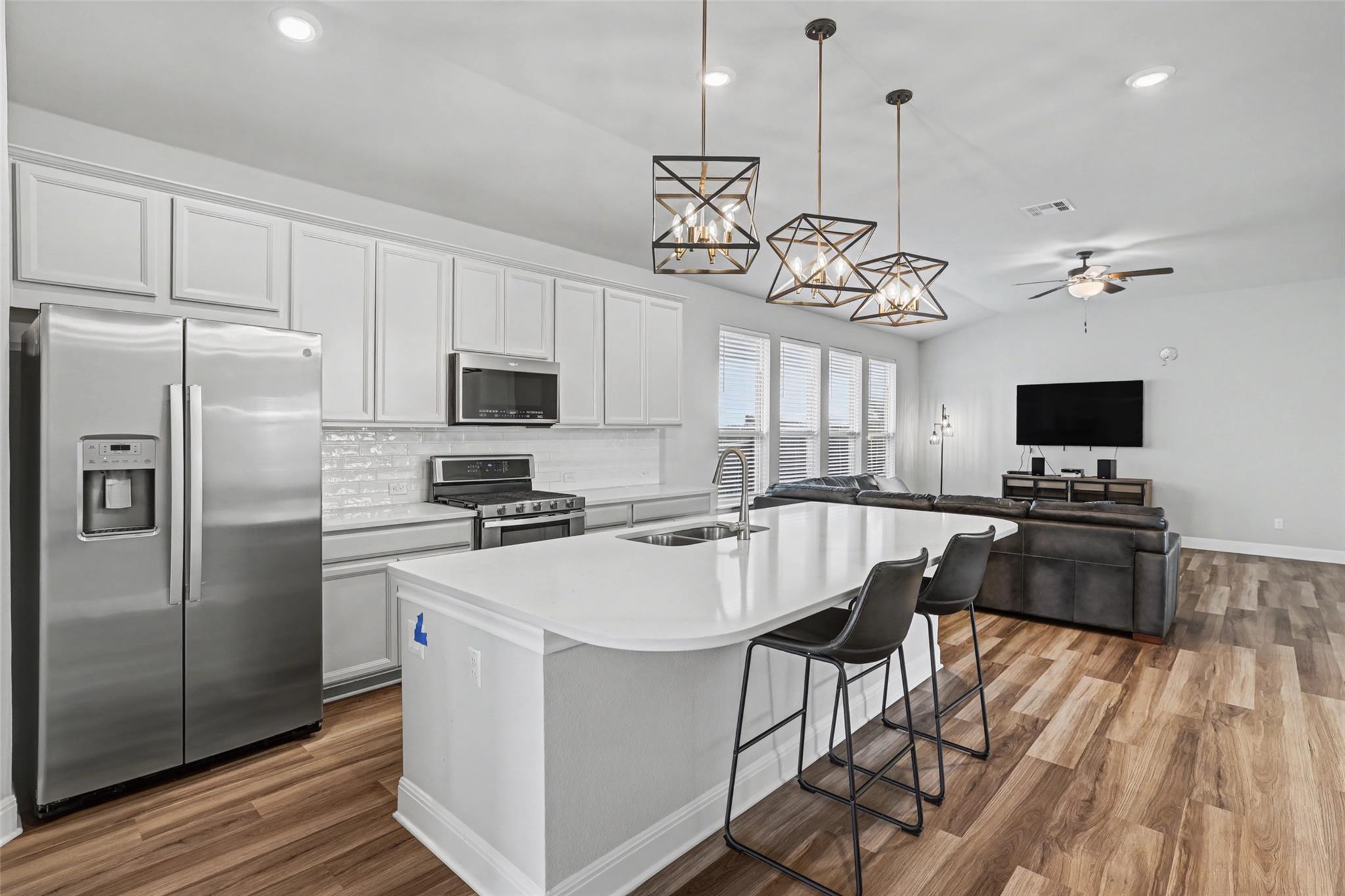 132 Birkshire Dr, Georgetown, TX 78626