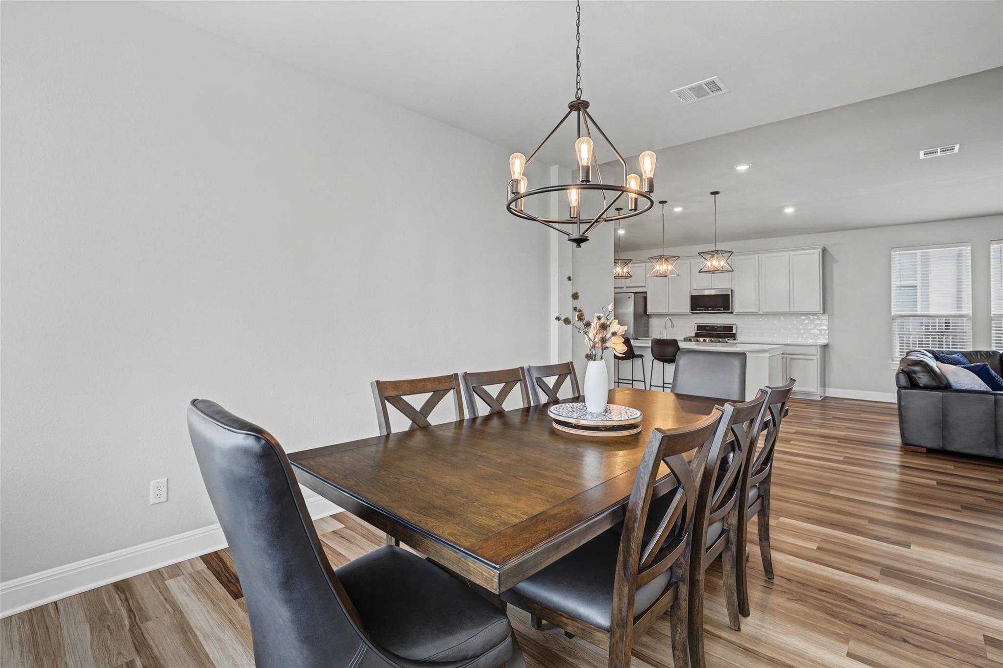 132 Birkshire Dr, Georgetown, TX 78626