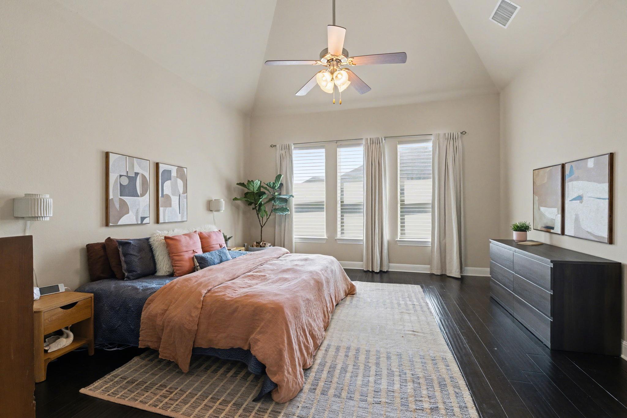 549 Clear Springs Holw, Buda, TX 78610