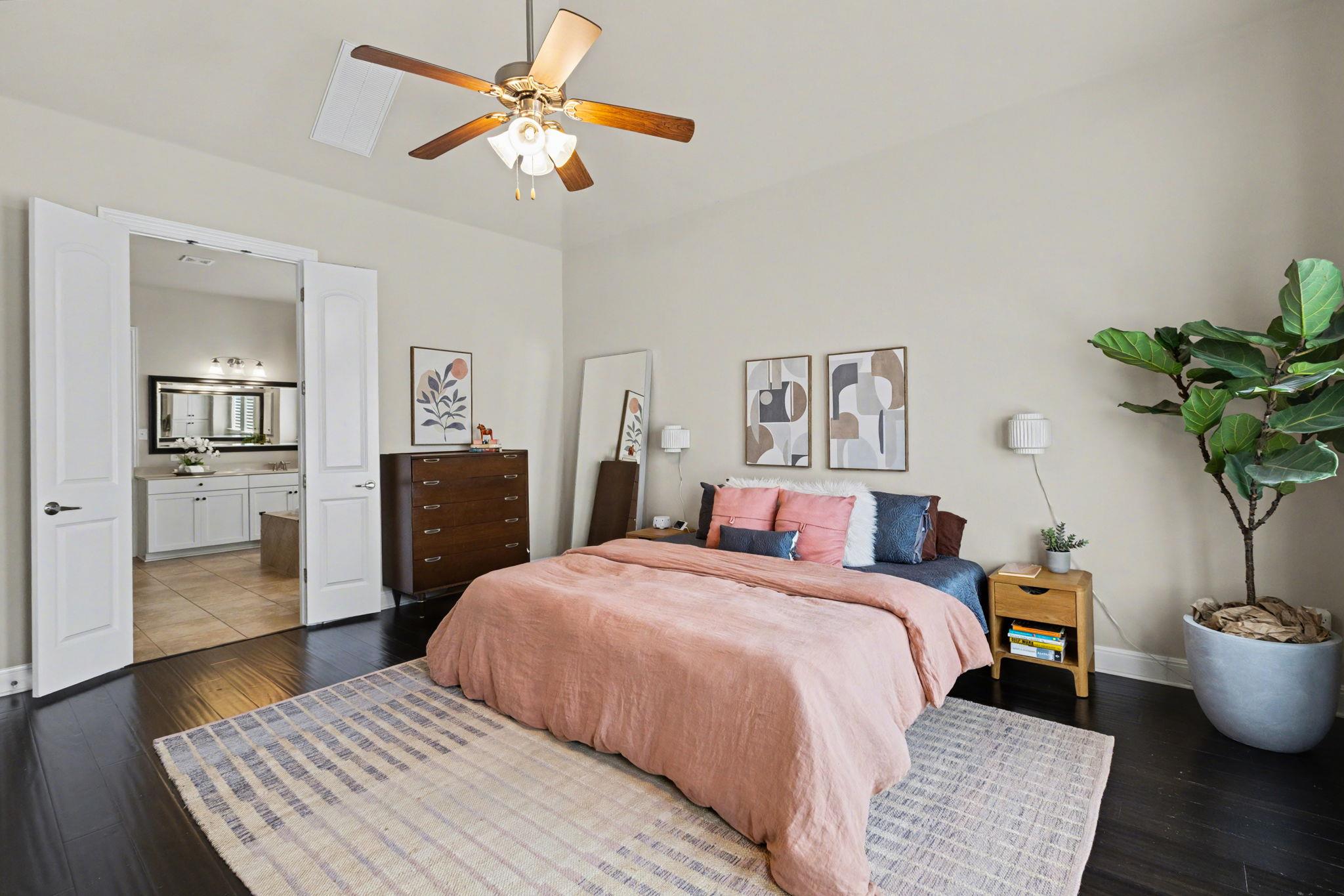 549 Clear Springs Holw, Buda, TX 78610