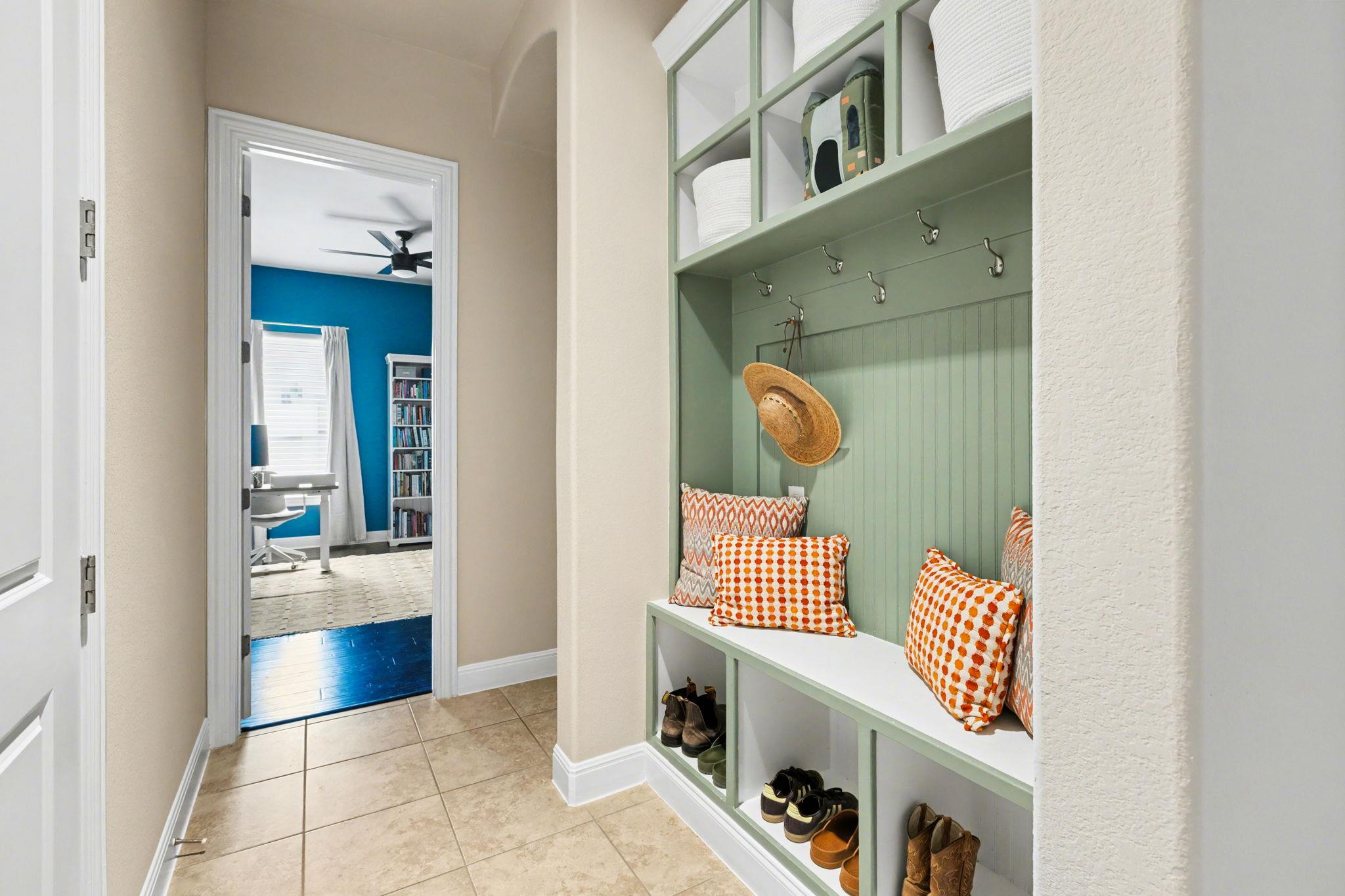 549 Clear Springs Holw, Buda, TX 78610