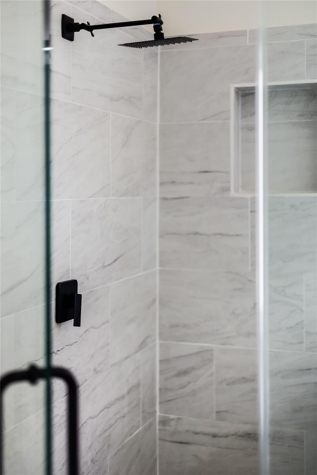 604 Pebblestone Walk Dr, Cedar Park, TX 78613