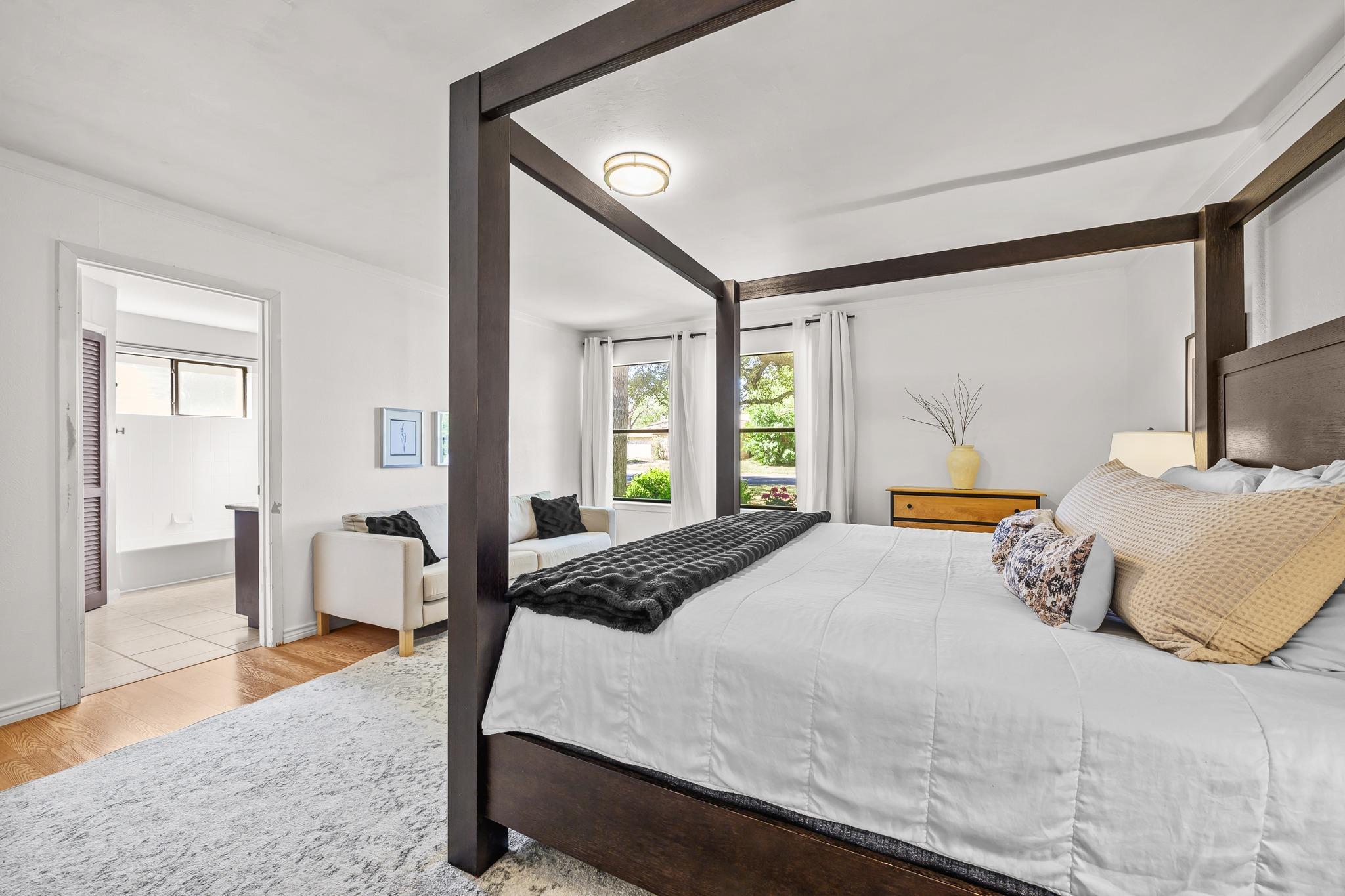 12505 Split Rail Pkwy, Austin, TX 78750