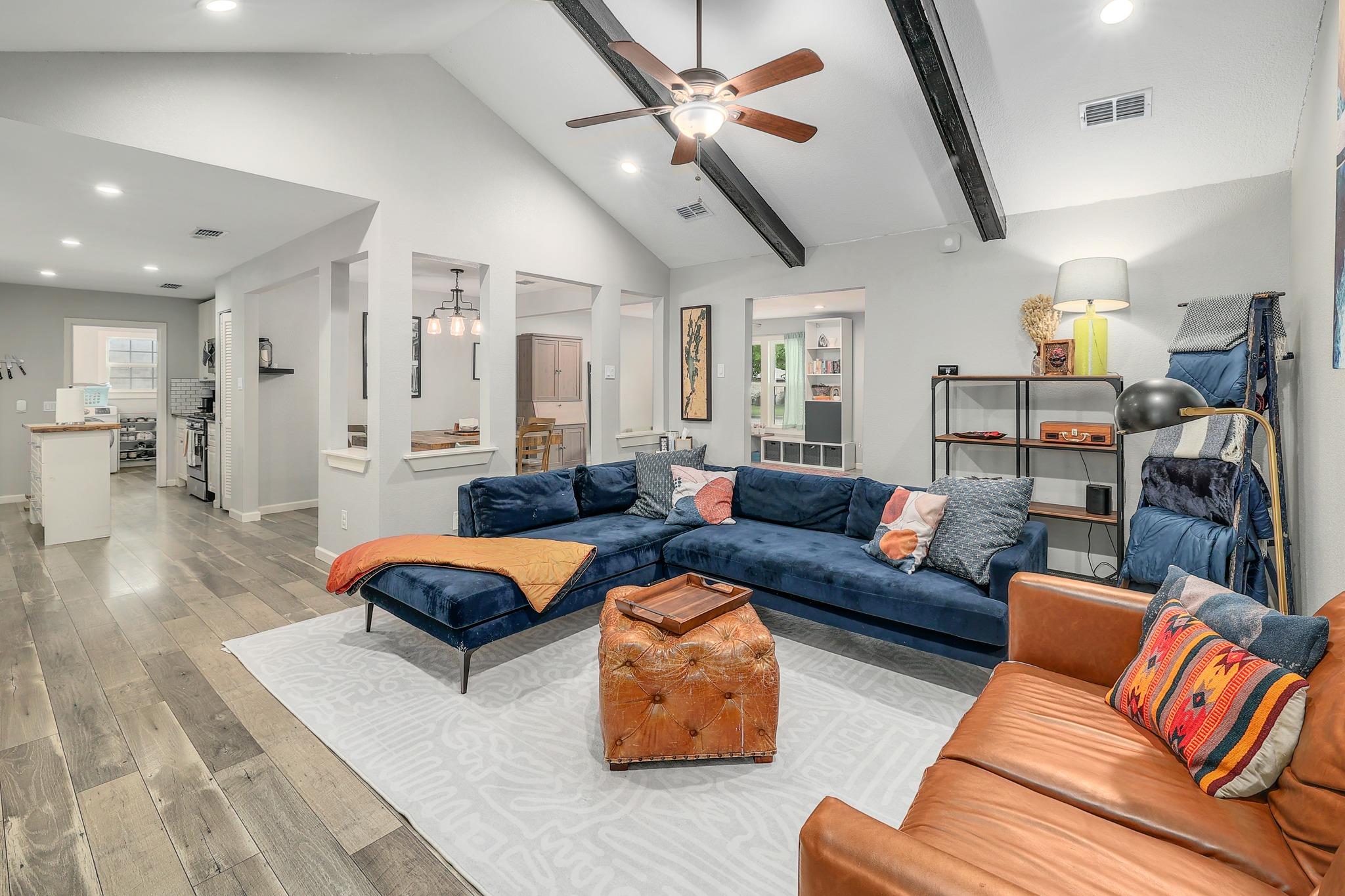 3100 Lynridge Dr, Austin, TX 78723