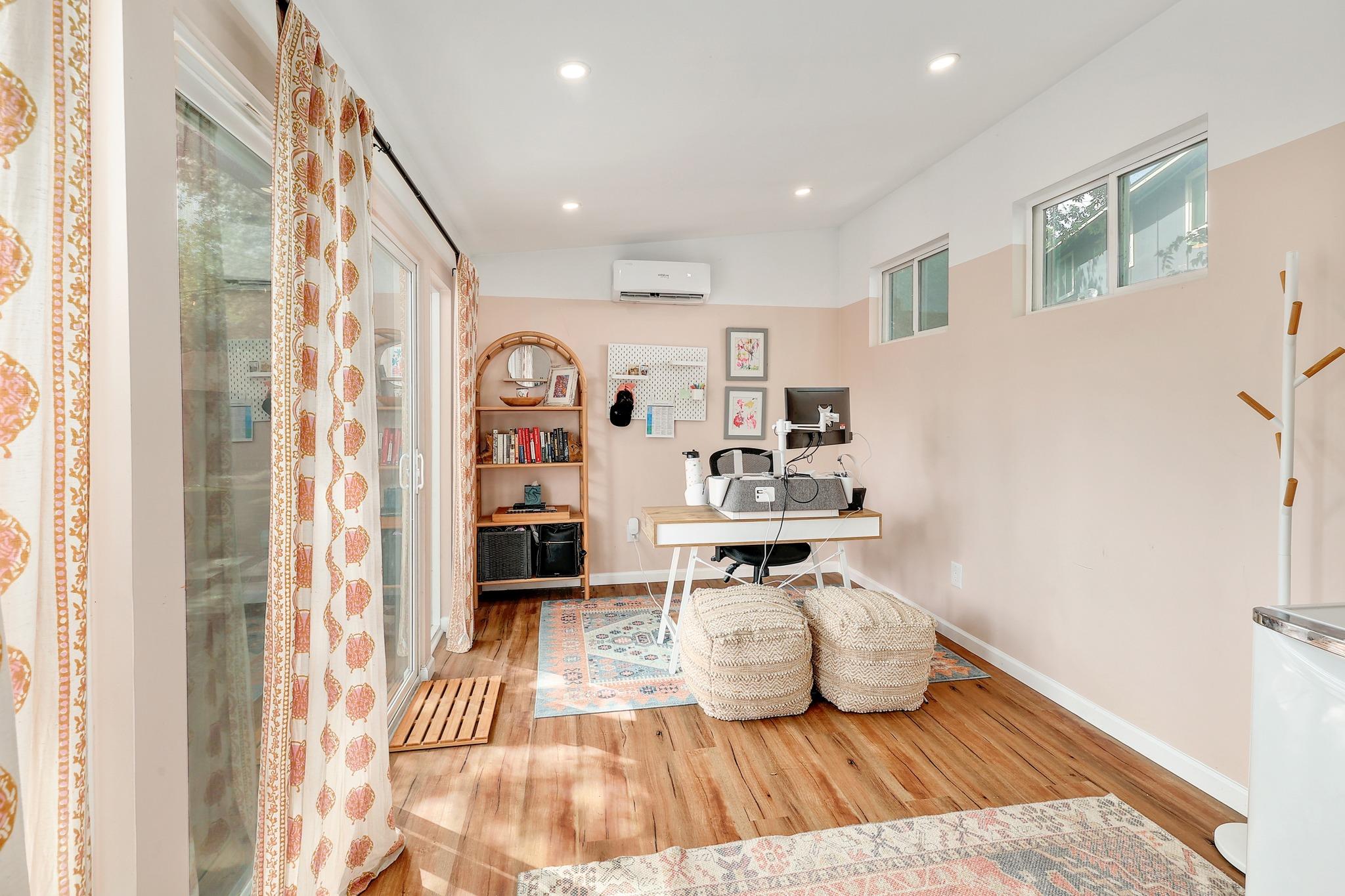 3100 Lynridge Dr, Austin, TX 78723