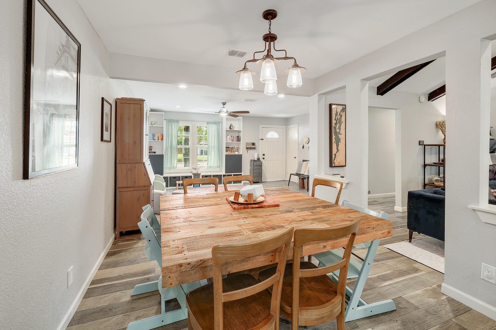 3100 Lynridge Dr, Austin, TX 78723