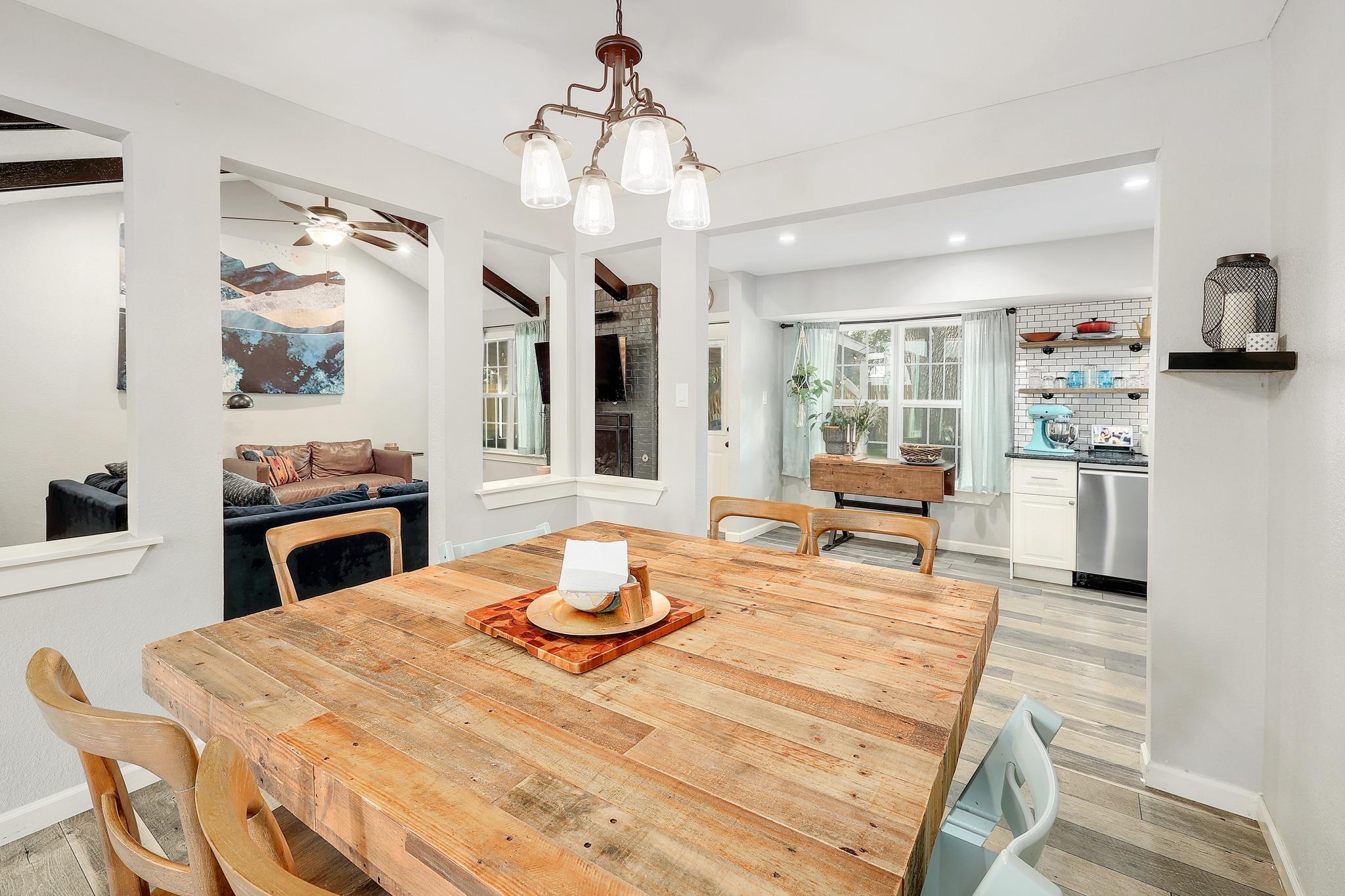 3100 Lynridge Dr, Austin, TX 78723