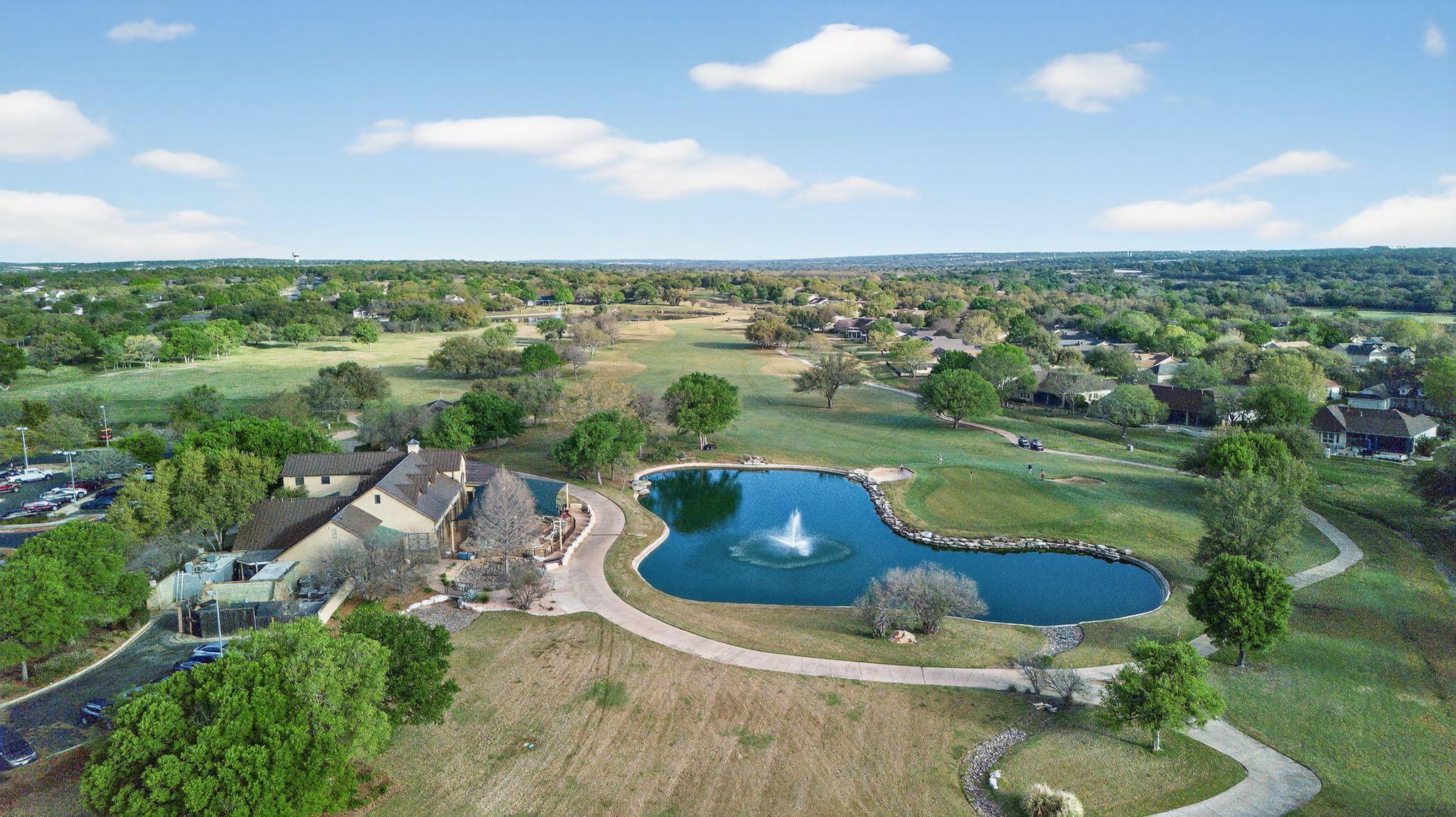 526 Dove Hollow Trl, Georgetown, TX 78633