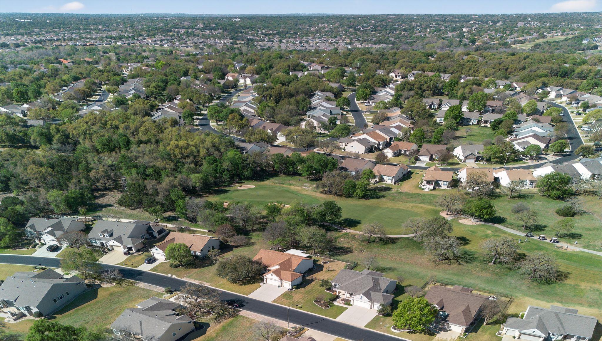 526 Dove Hollow Trl, Georgetown, TX 78633